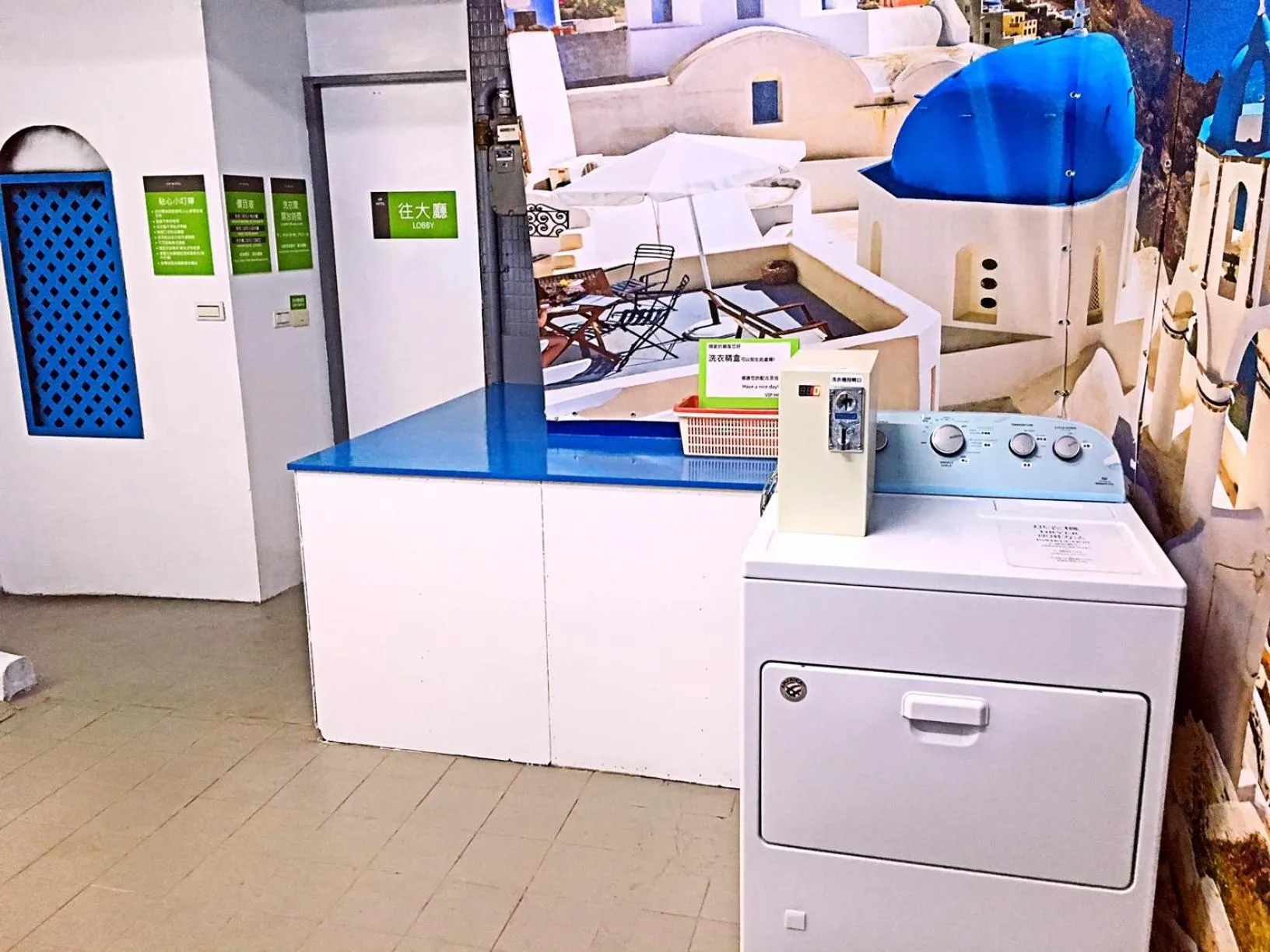 Area and facilities in Palmer Hotel