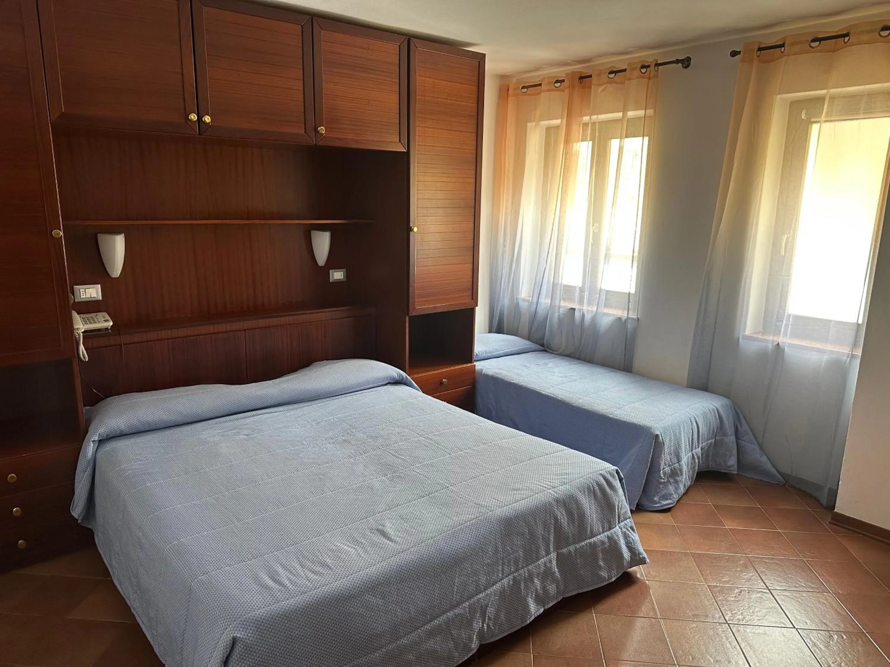 Bed in Hotel Alla città di Trieste