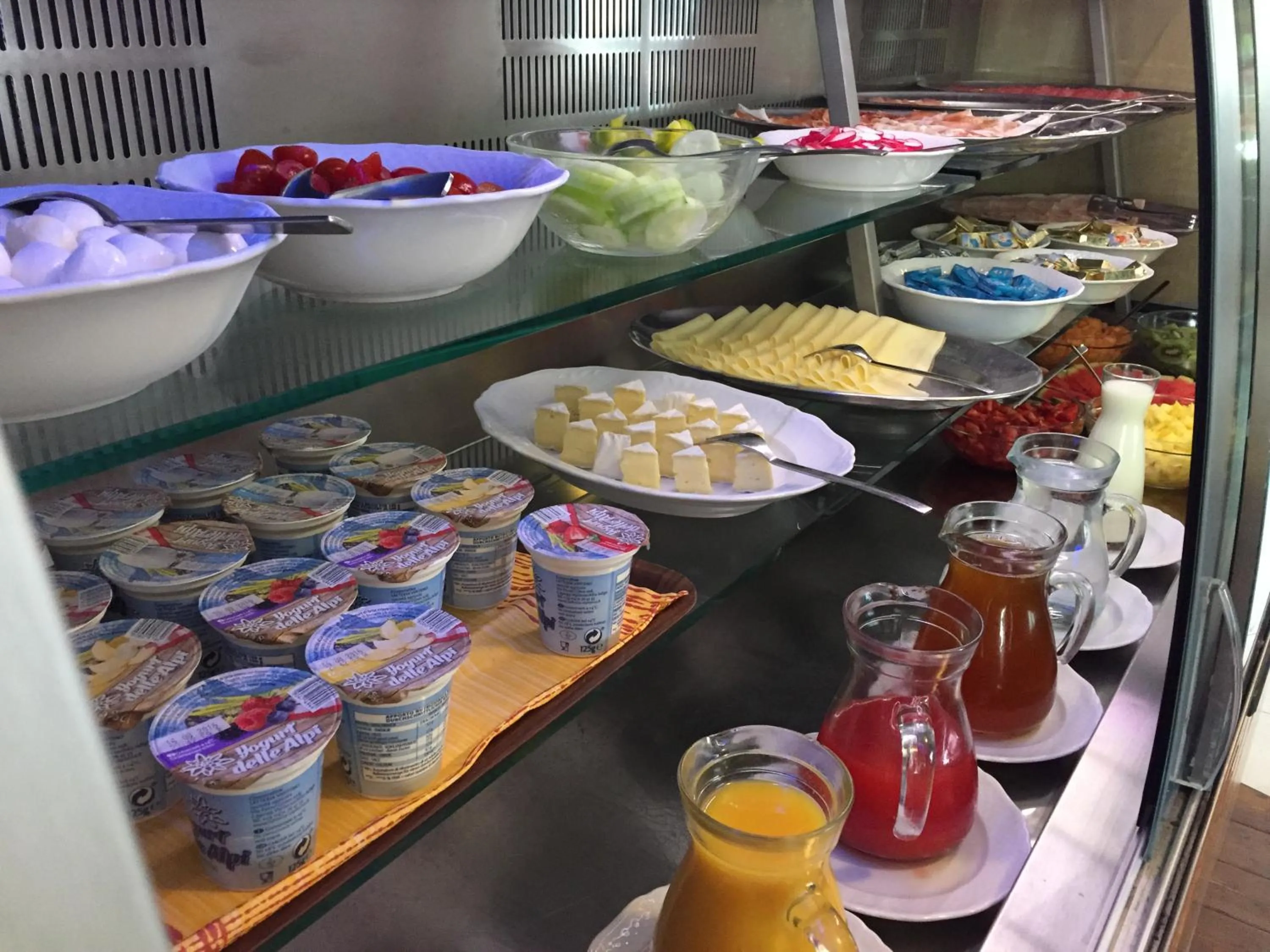 Breakfast in Hotel Alla città di Trieste