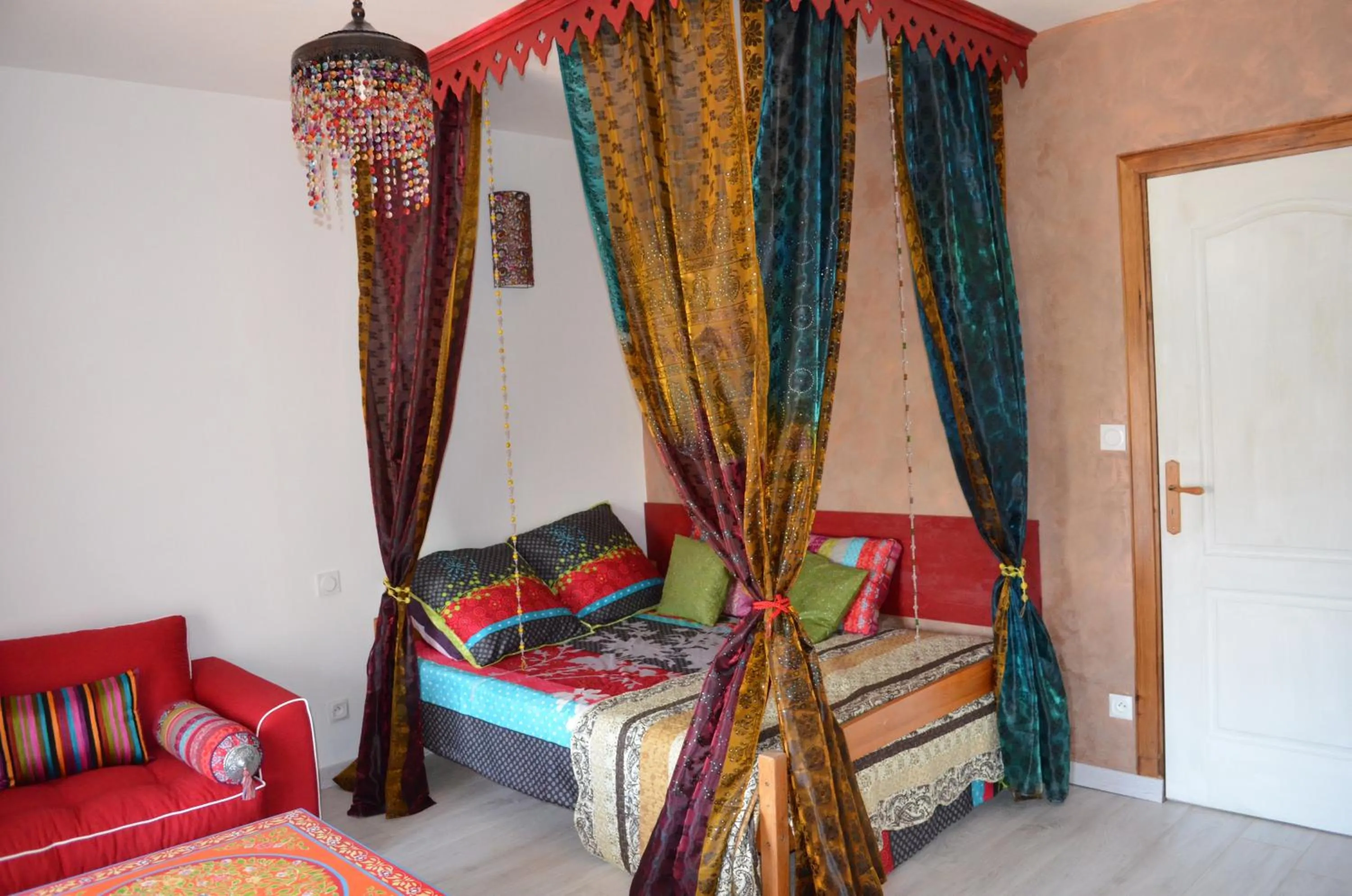 Bed in La Fontenelle Chambres d'Hôtes