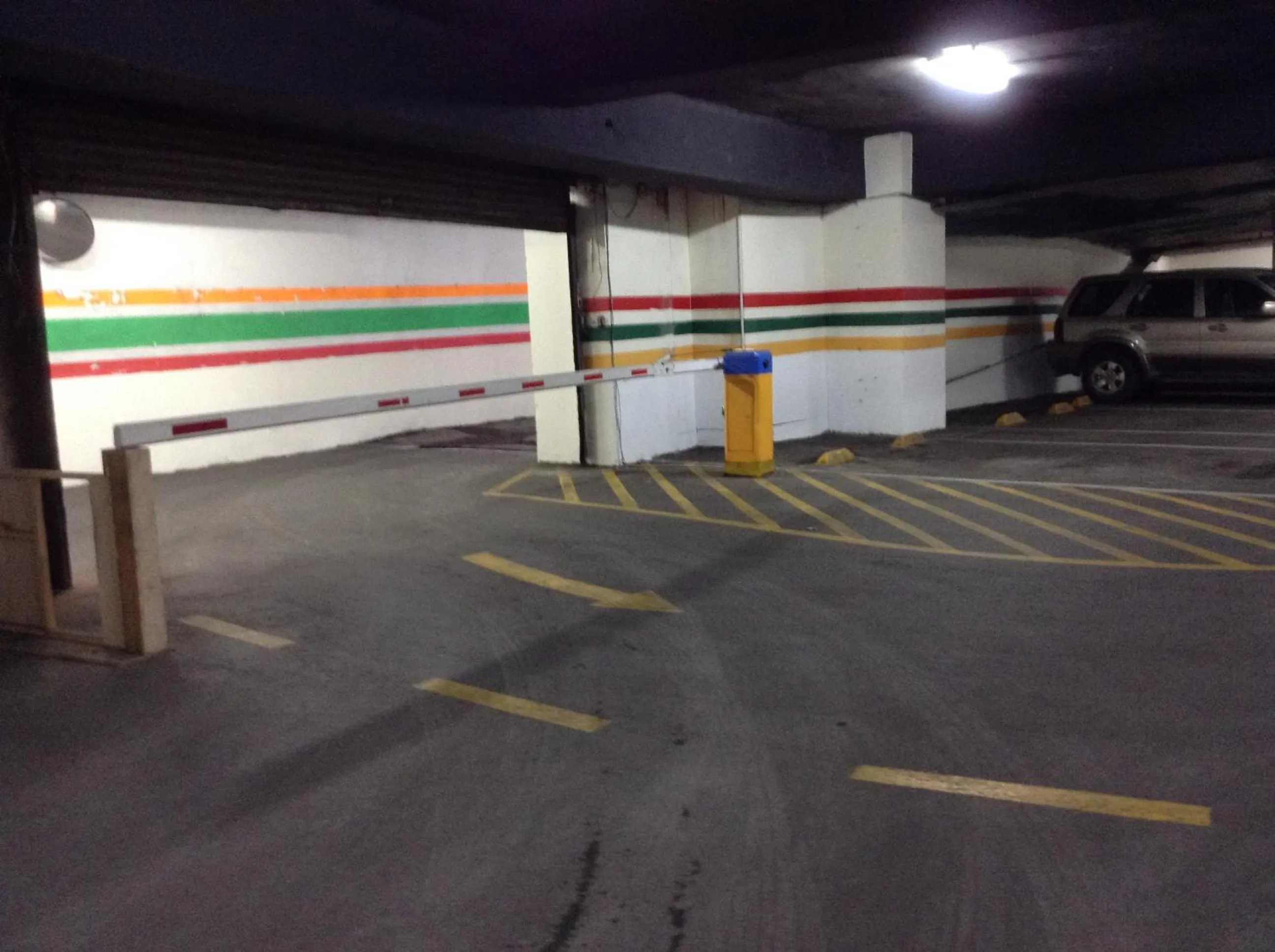 Parking in 嵐茵鐵道旅館