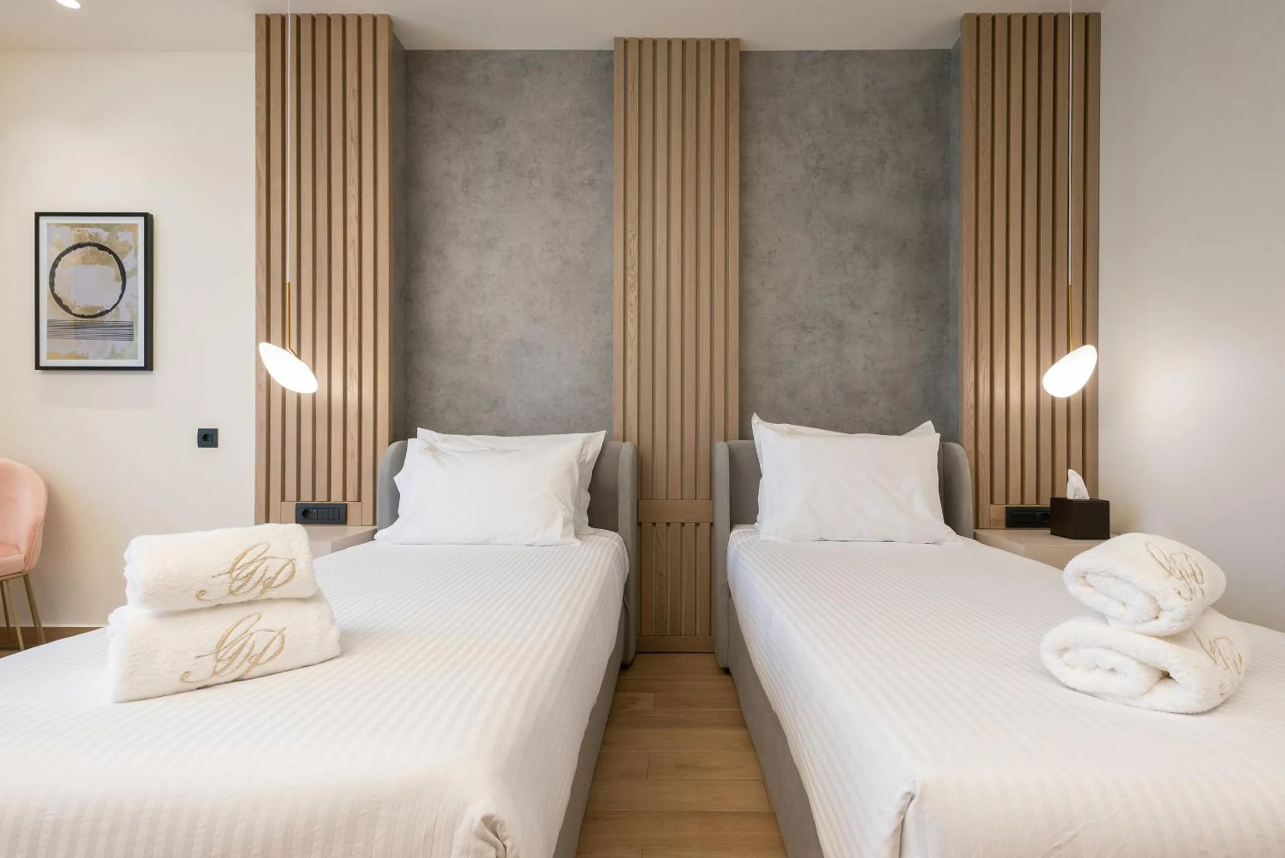 Bed in GRAND PATELLI