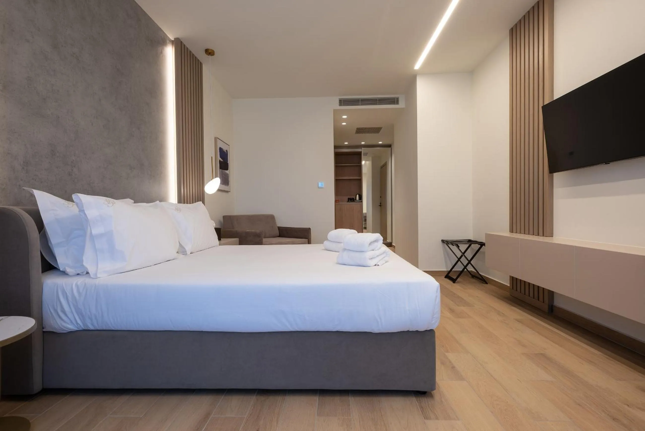 Bed in GRAND PATELLI