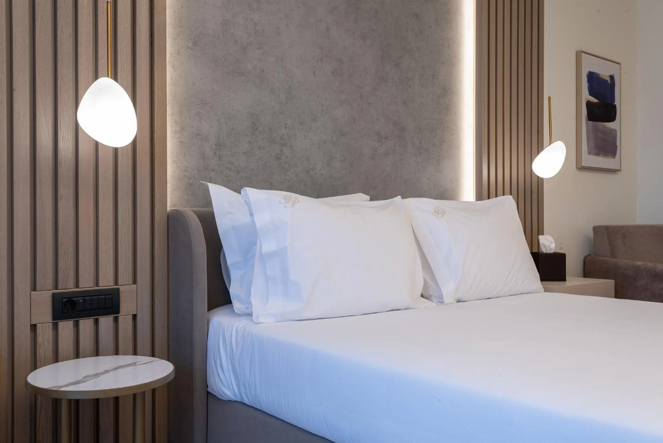 Bed in GRAND PATELLI