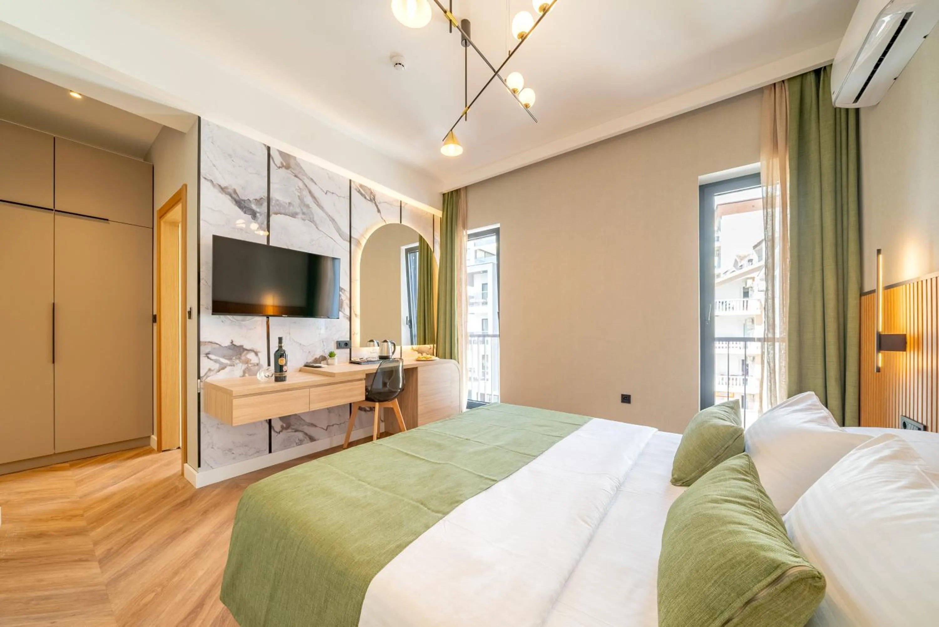 Bedroom, Bed in Hotel Millennium by Aycon