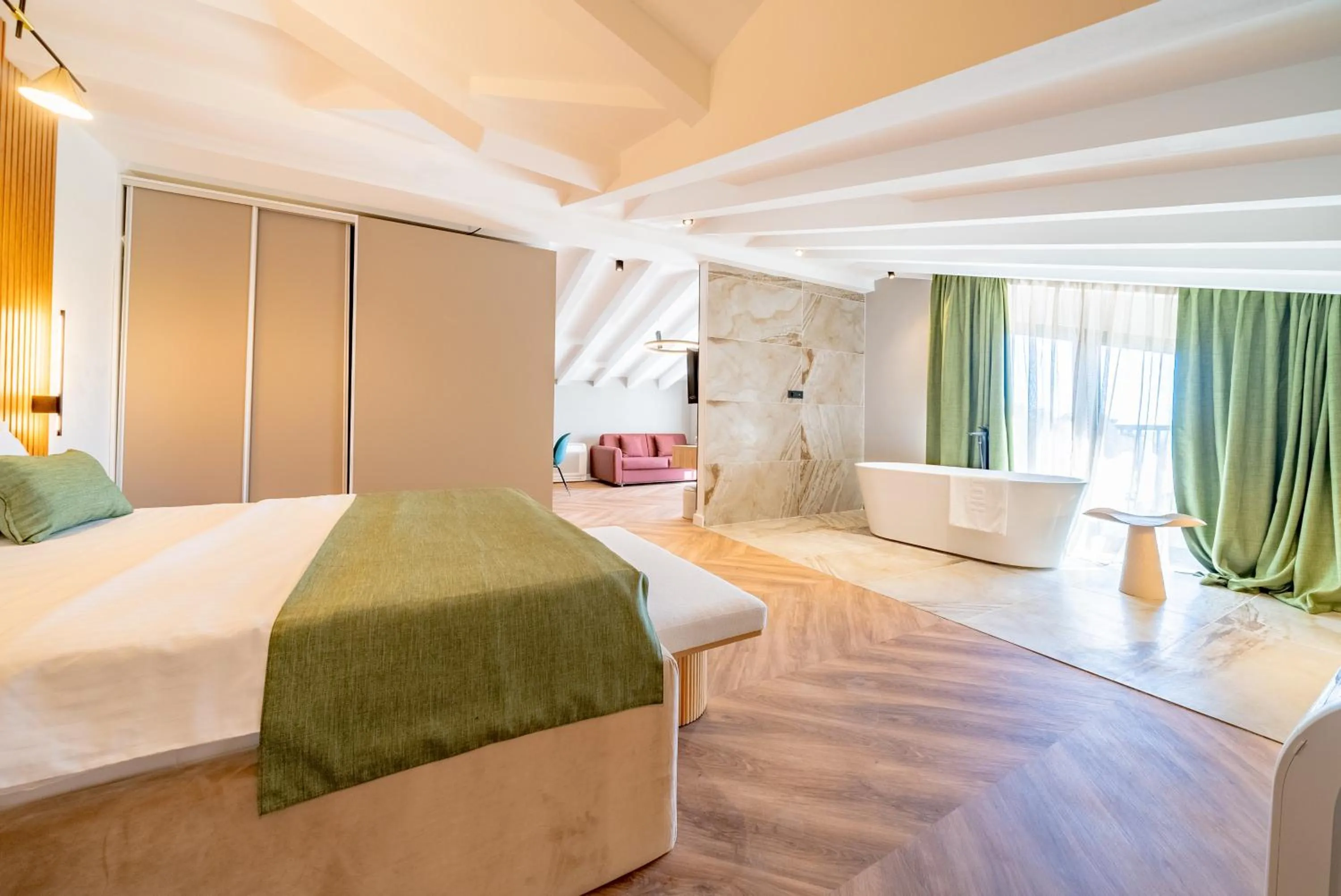 Photo of the whole room, Bed in Hotel Millennium by Aycon