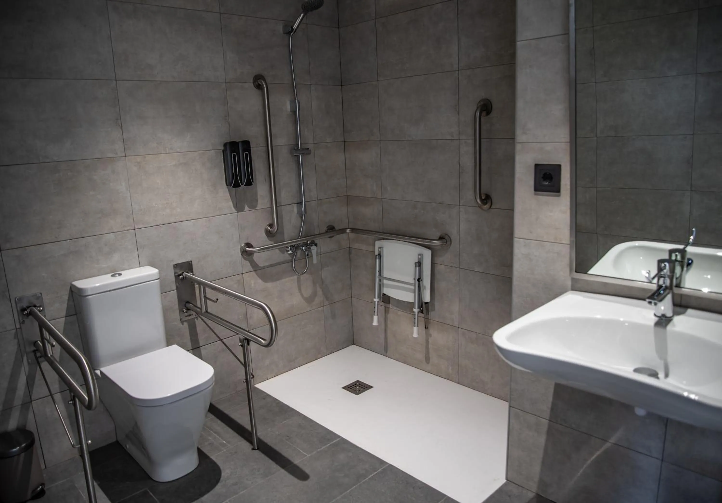 Bathroom in Hotel Chips Fene