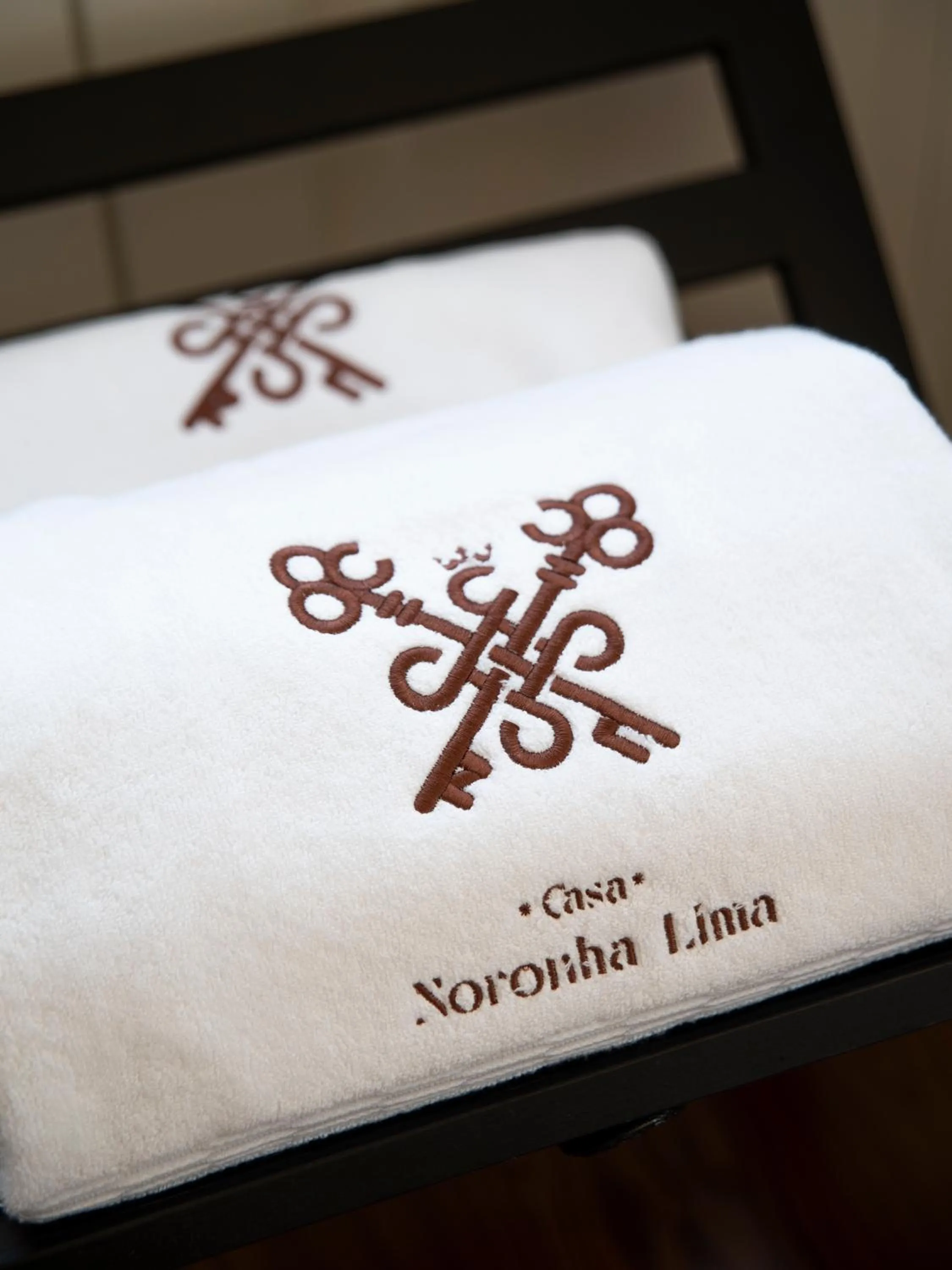 towels in Casa Noronha Lima - Historic Stay