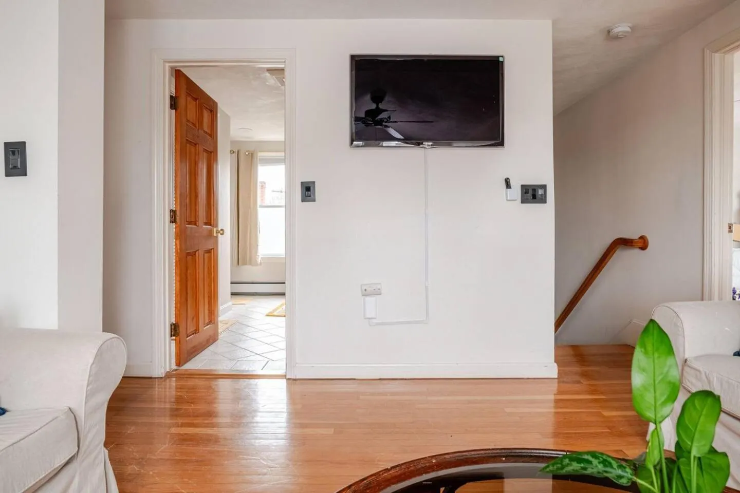 NEW! Family-Friendly Getaway -1 Mi to Dtwn Salem w Roof Deck & Tiki Bar