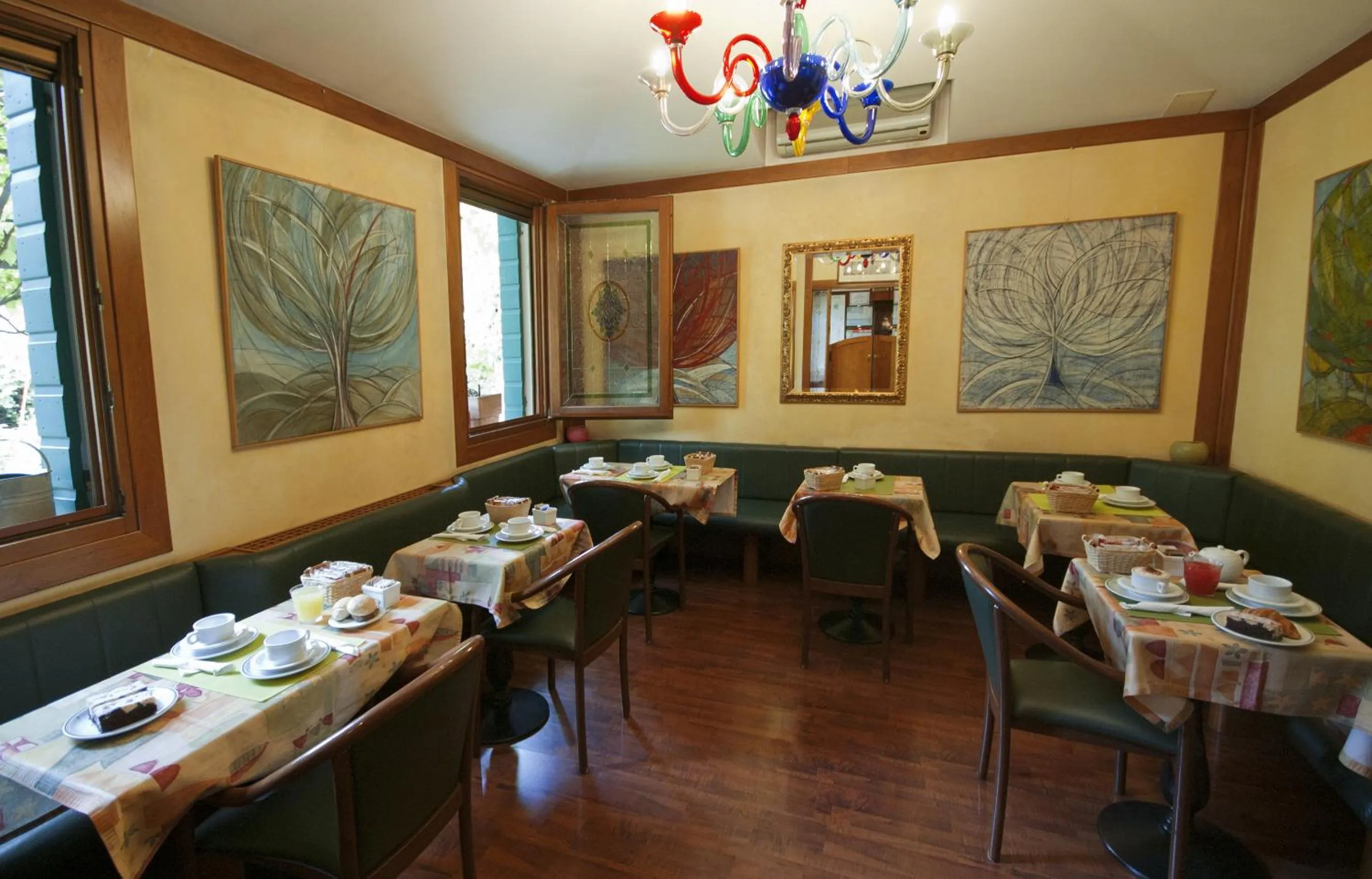 Restaurant/places to eat in Antica Villa Graziella Venice - Atika & Atif