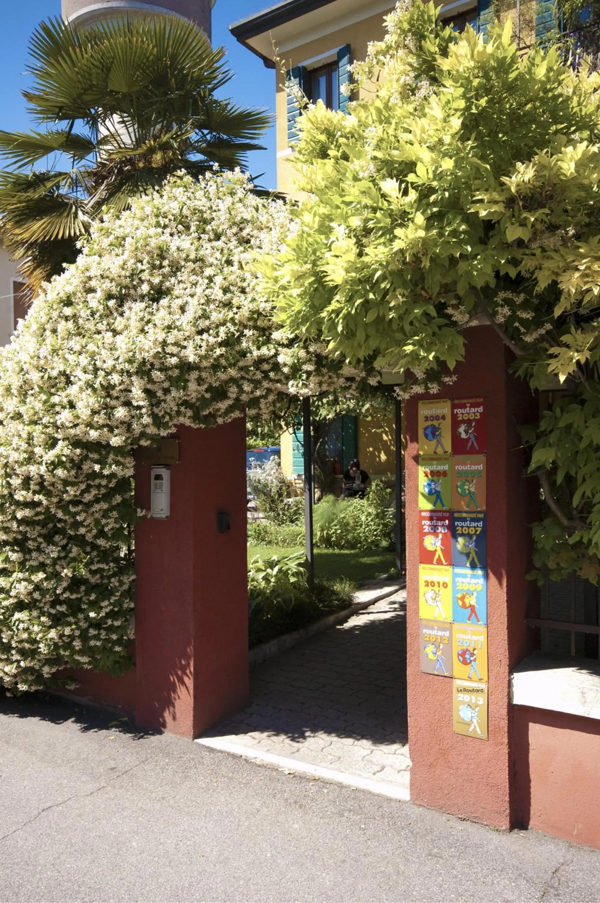 Facade/entrance in Antica Villa Graziella Venice - Atika & Atif