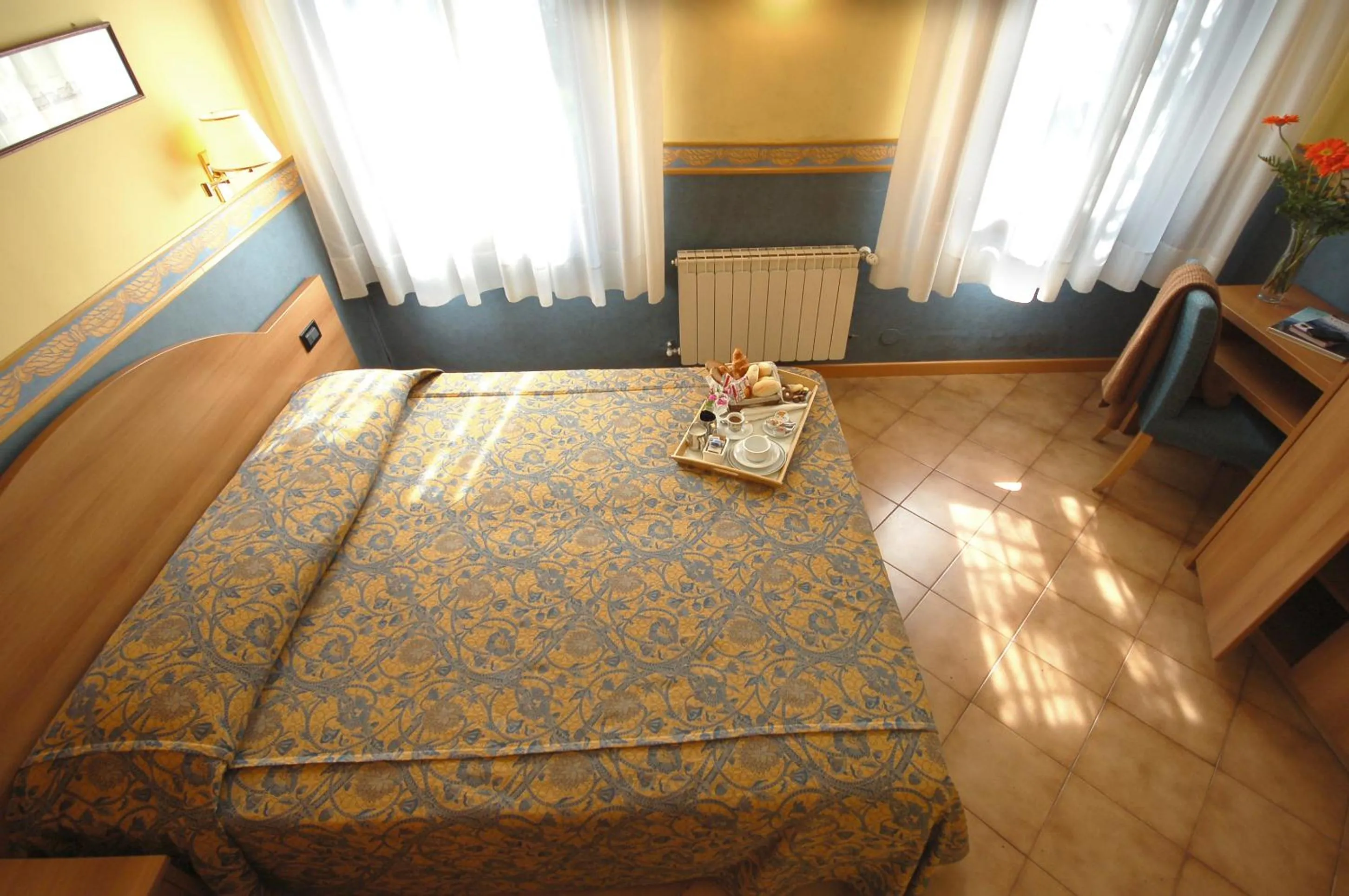 Photo of the whole room in Antica Villa Graziella Venice - Atika & Atif