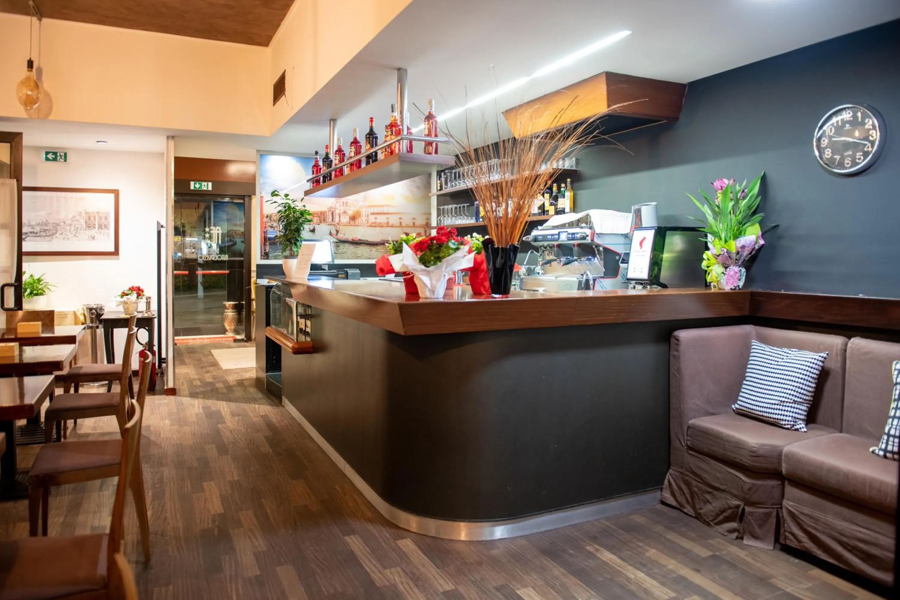 Restaurant/places to eat in Antica Villa Graziella Venice - Atika & Atif