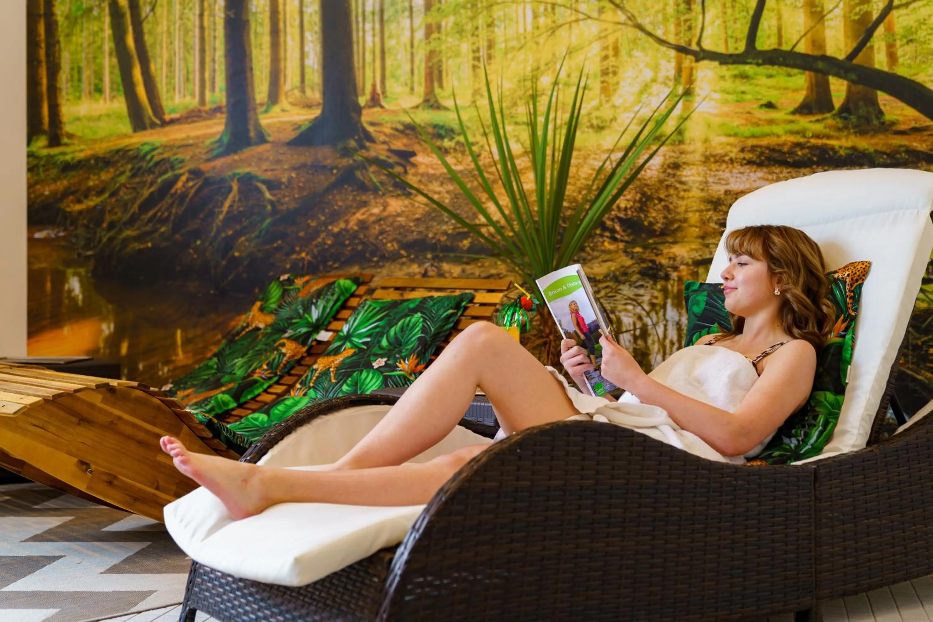 Swimming pool in Hotel Am Kurpark