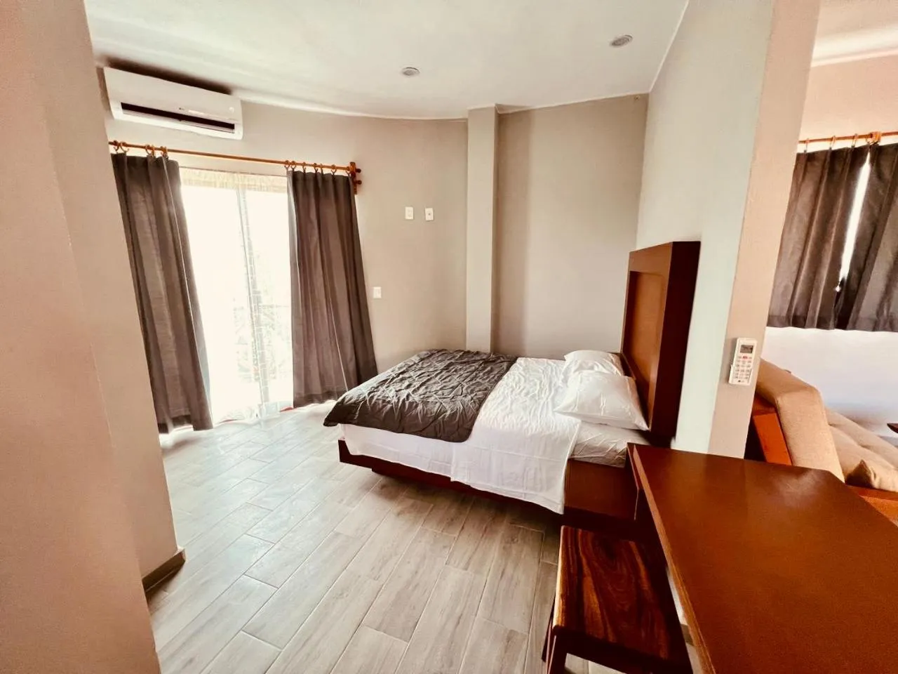 Photo of the whole room in Hotel Manglar Suites