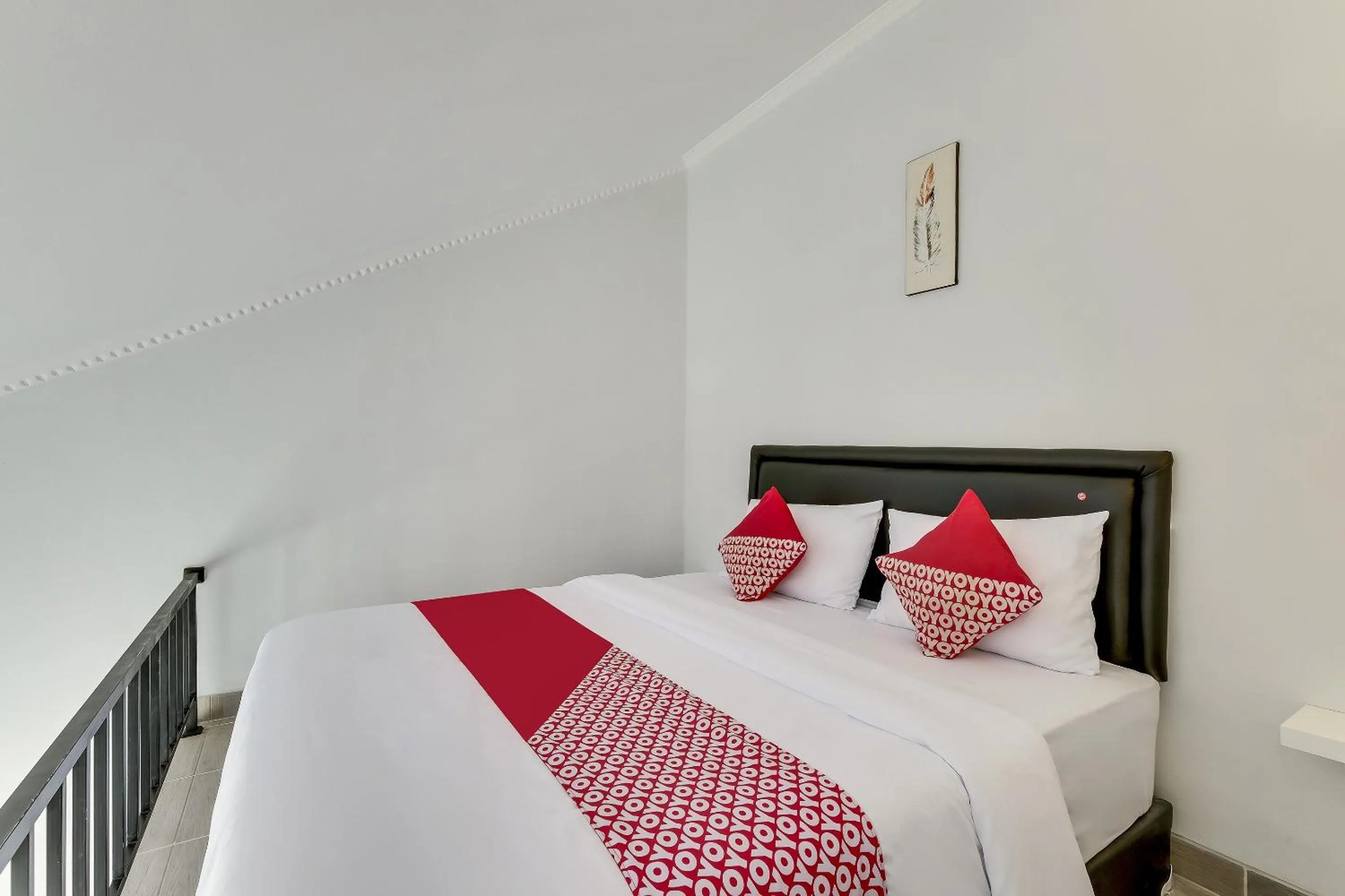 Bedroom, Bed in Capital O 90983 Harmony Easy Stay