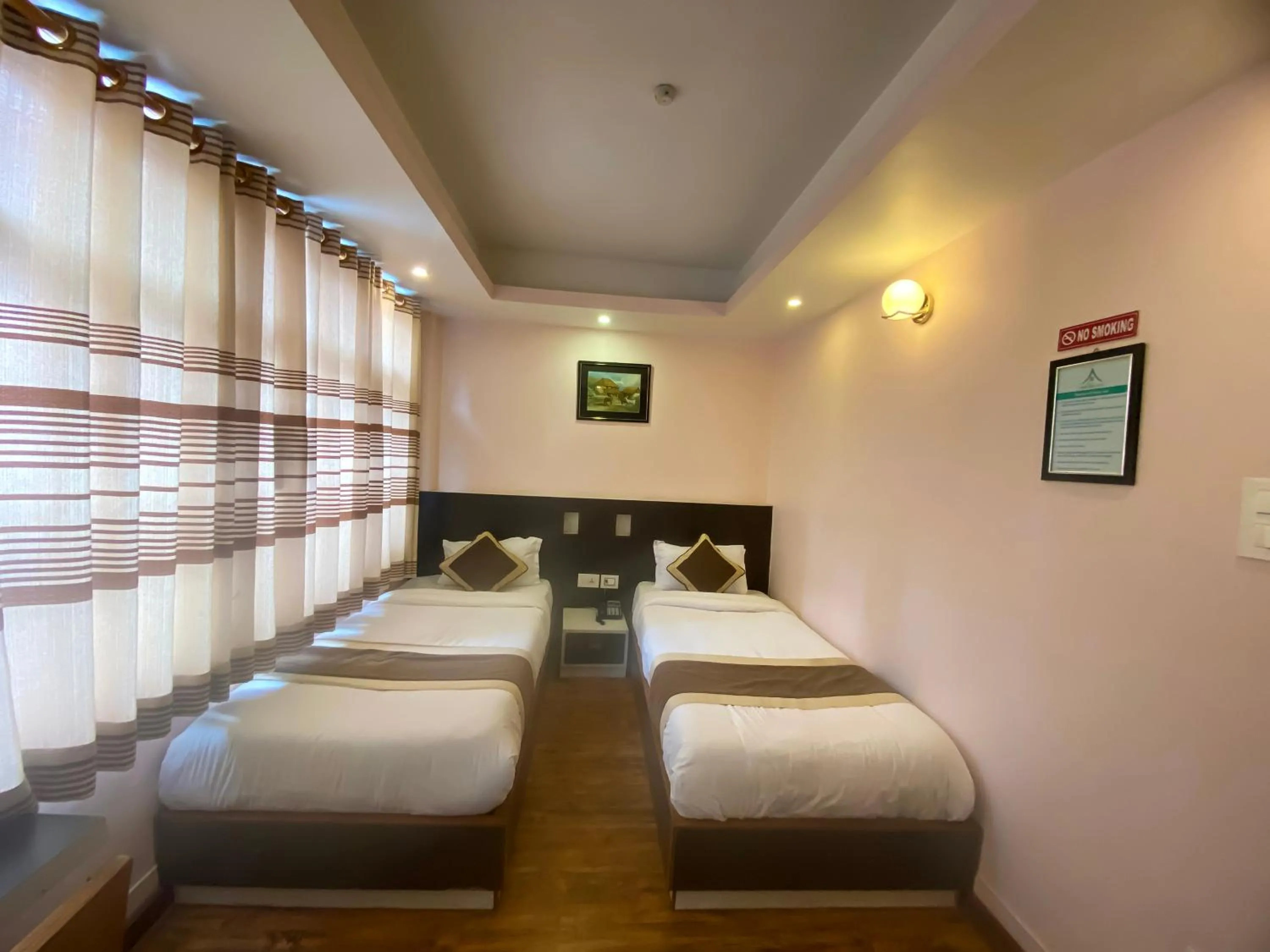 Bedroom, Bed in Lemon Tree Hotel Pvt. Ltd