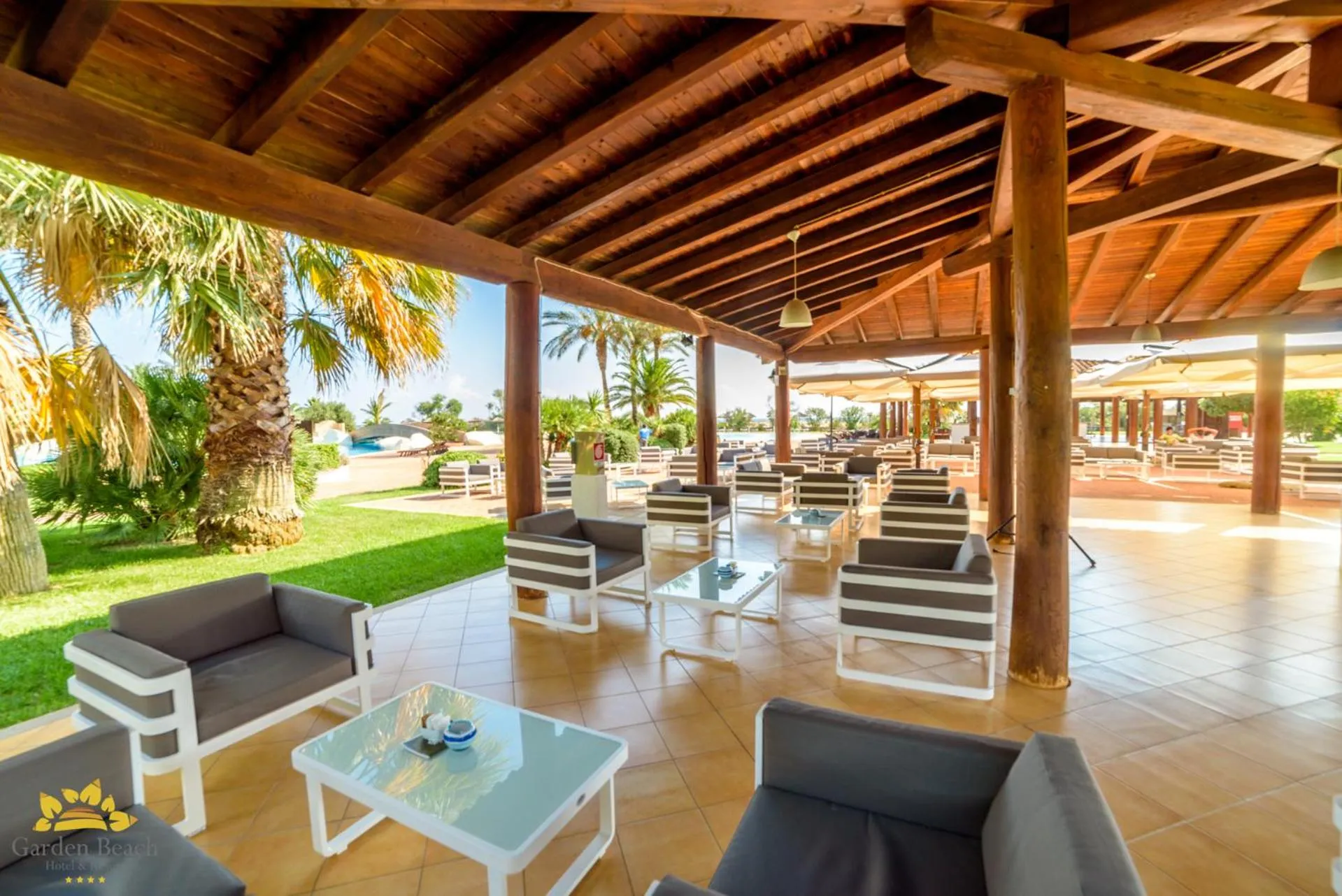 Lounge or bar in Hotel Garden Beach