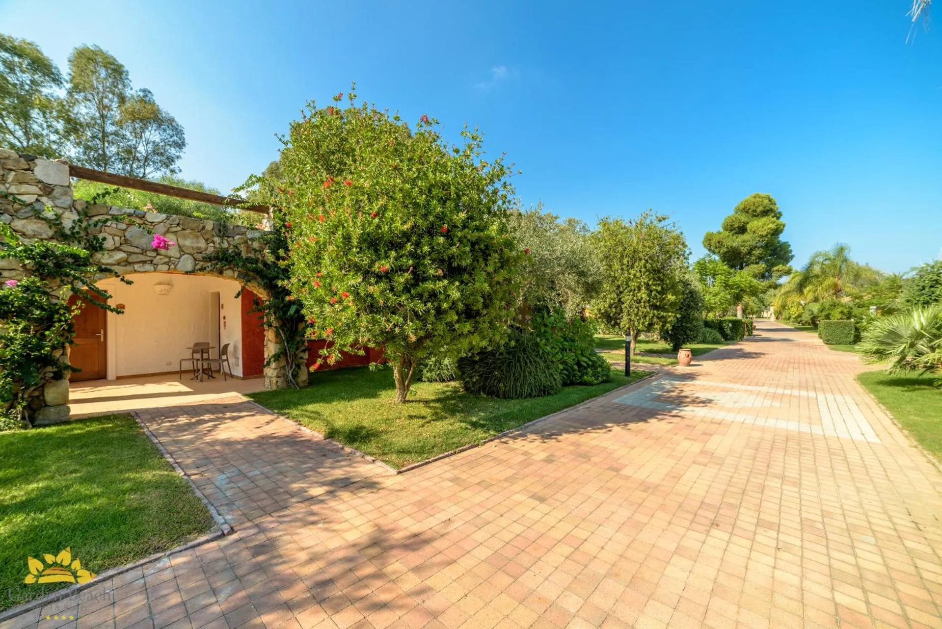 Garden view in Hotel Garden Beach