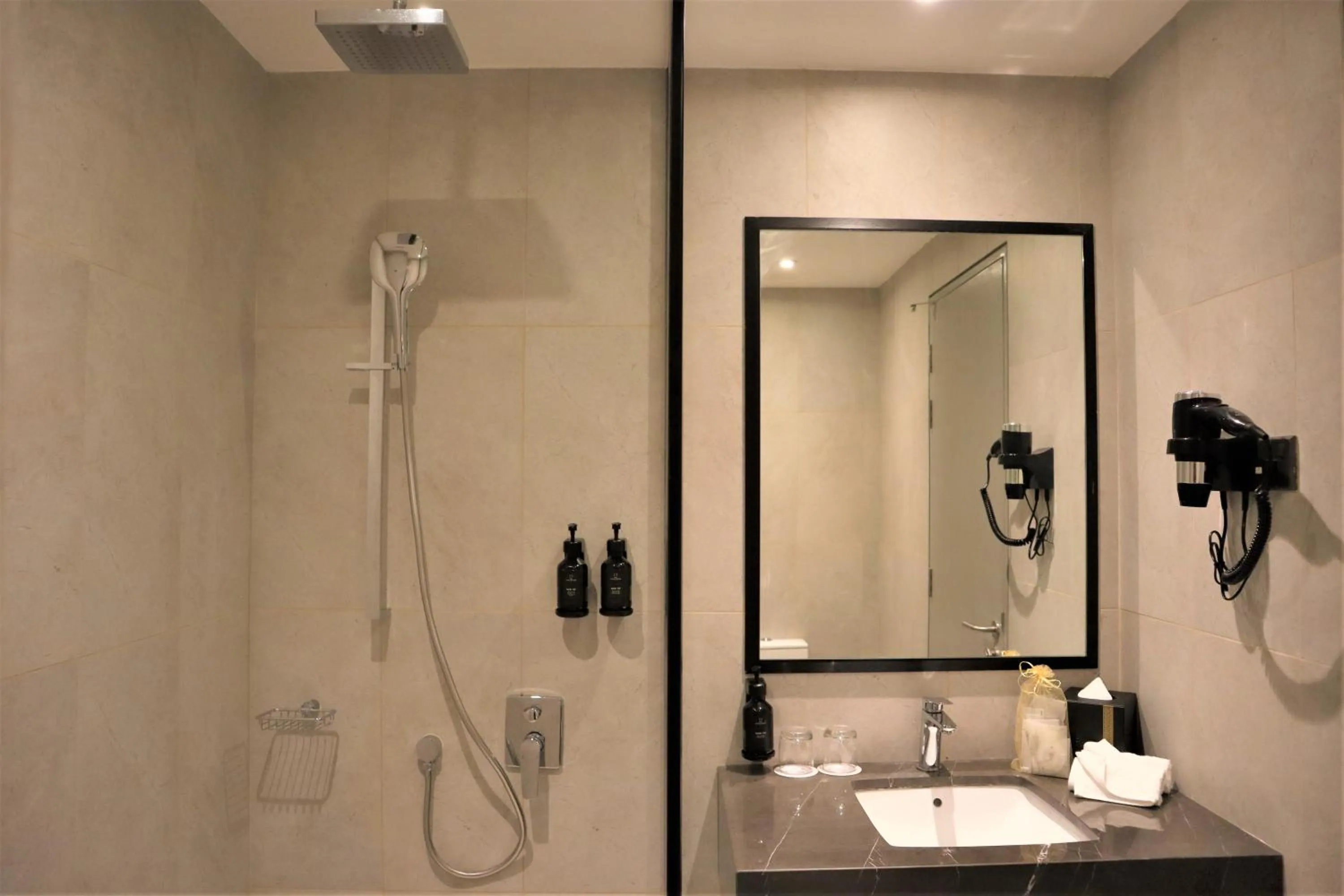 Bathroom in KSL ESPLANADE HOTEL with HOT SPRING