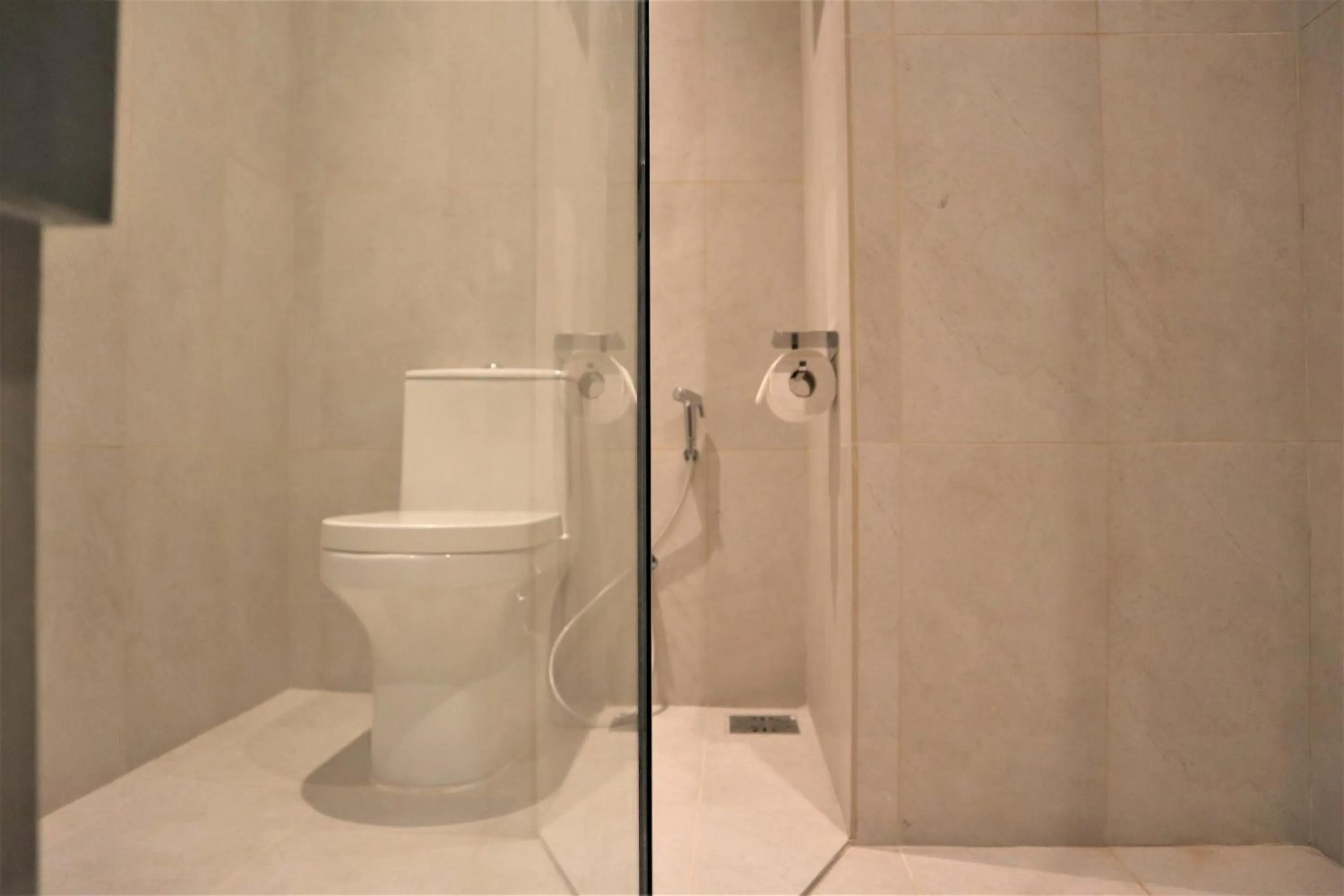 Toilet in KSL ESPLANADE HOTEL with HOT SPRING