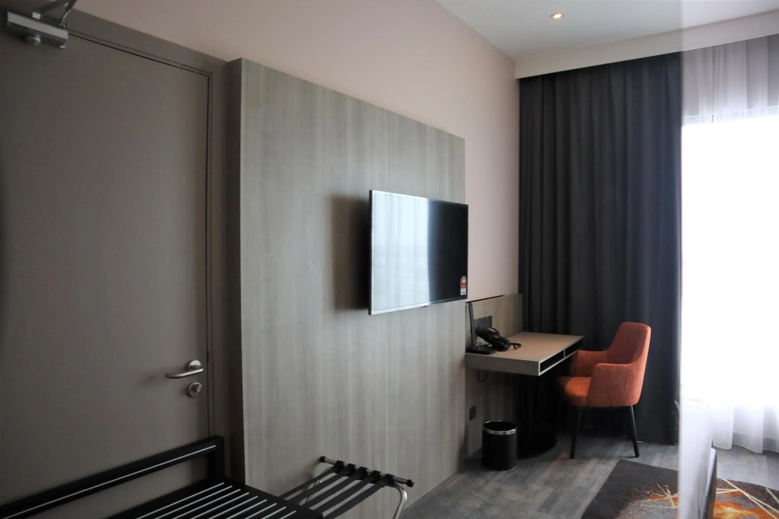 Communal lounge/ TV room in KSL ESPLANADE HOTEL with HOT SPRING