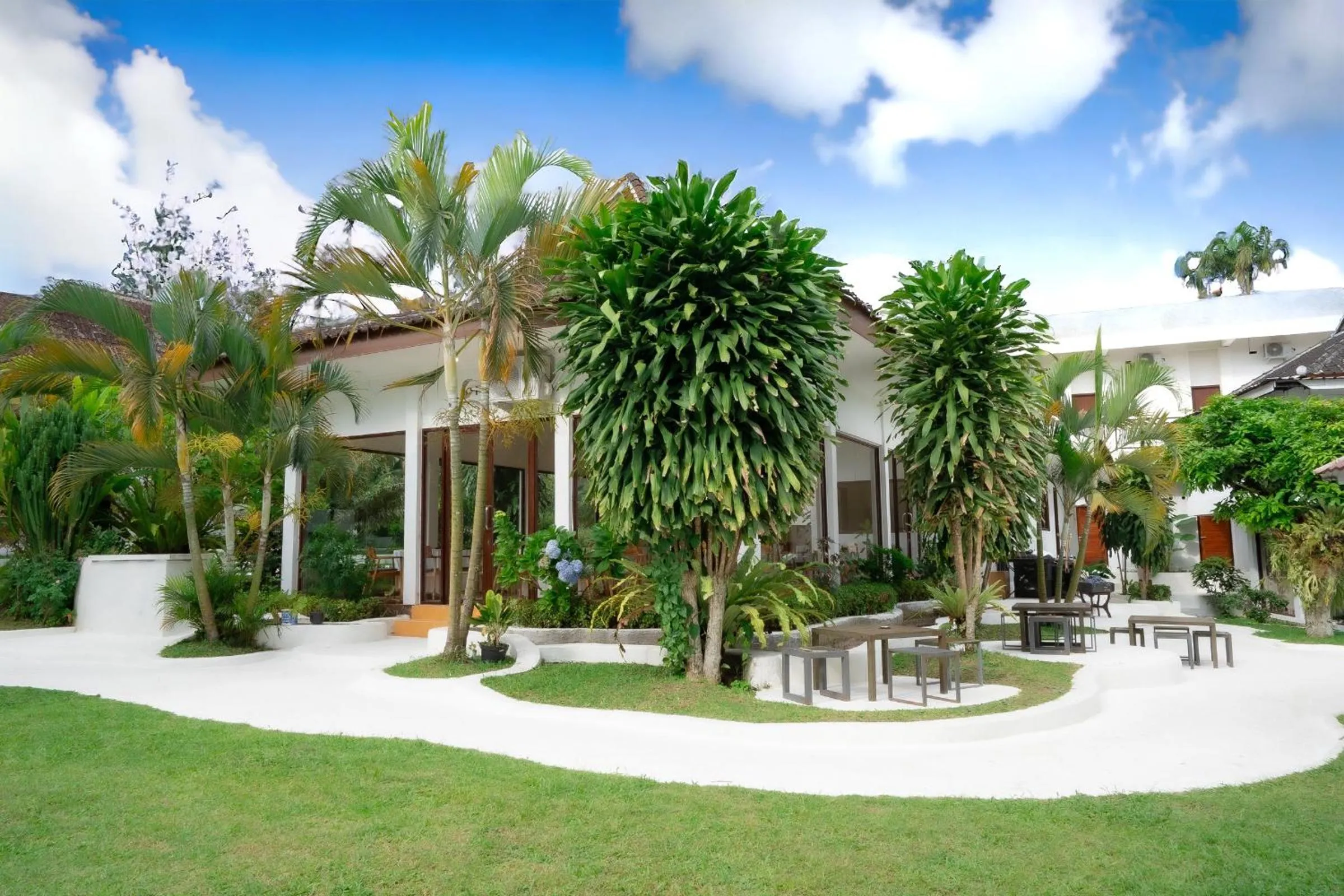 Property building in Nirvana Hotel Resort Tetebatu