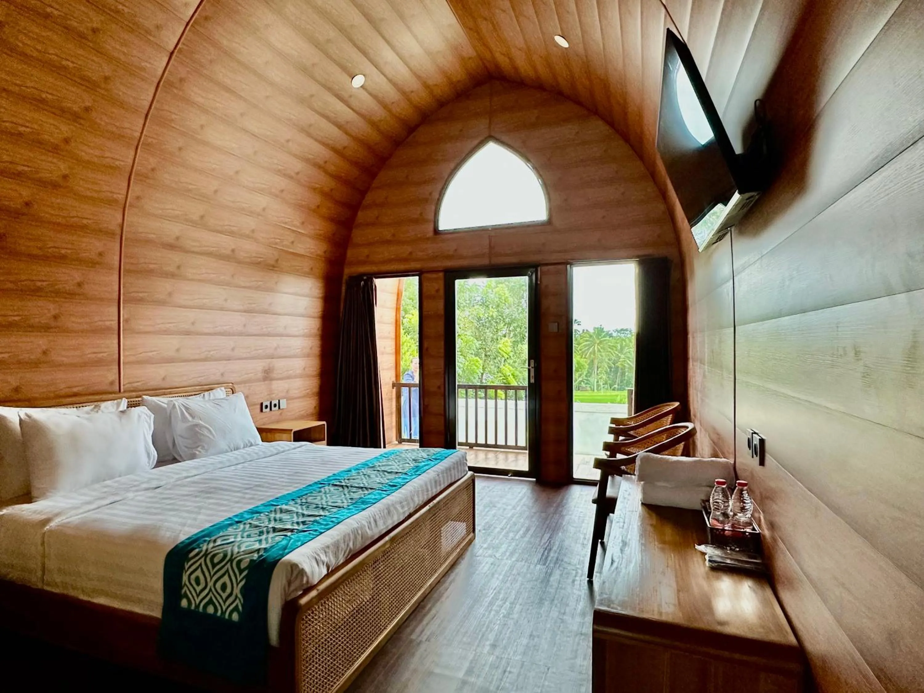 Bedroom, Bed in Nirvana Hotel Resort Tetebatu