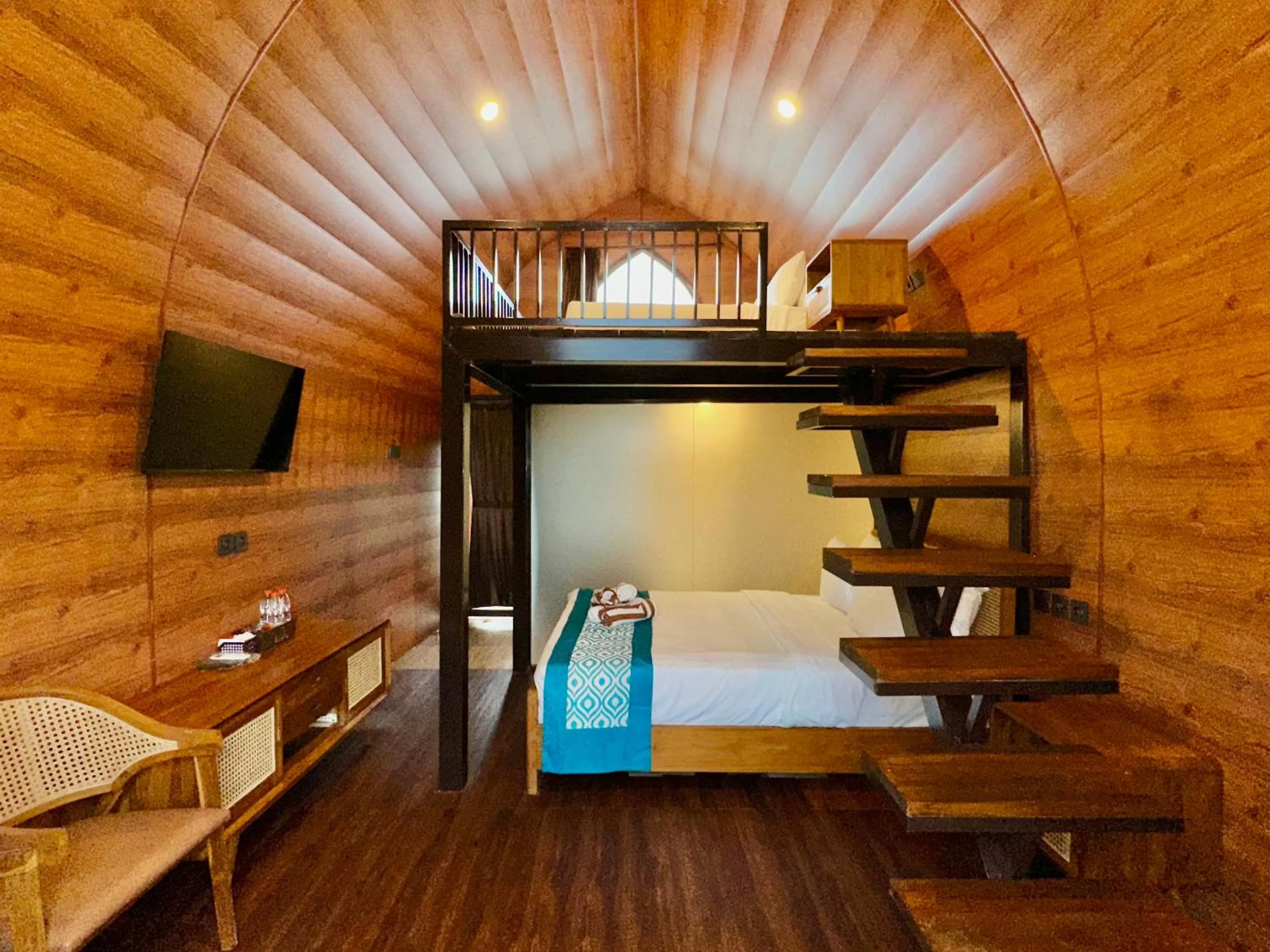 Bedroom, Bed in Nirvana Hotel Resort Tetebatu