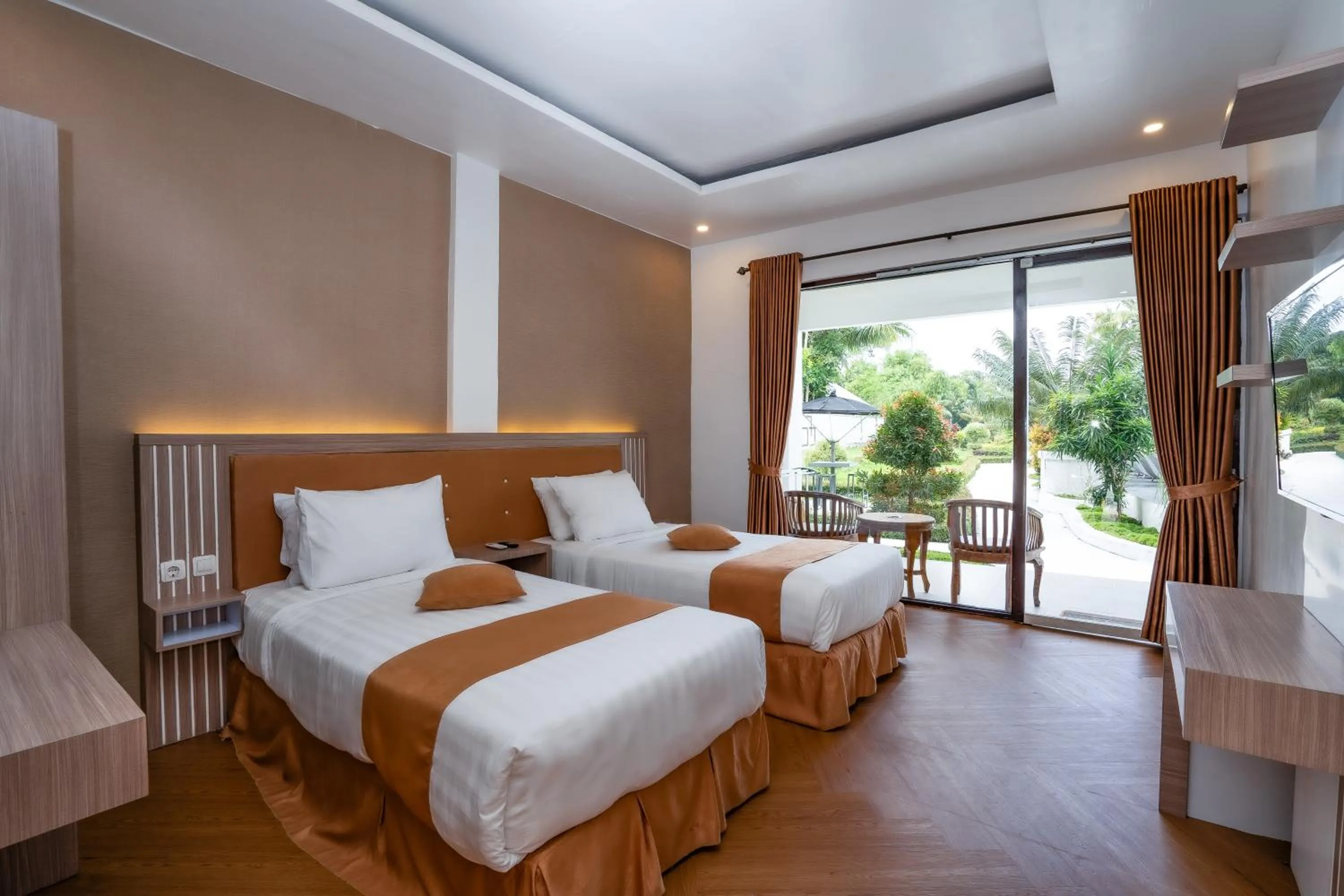 Bedroom, Bed in Nirvana Hotel Resort Tetebatu