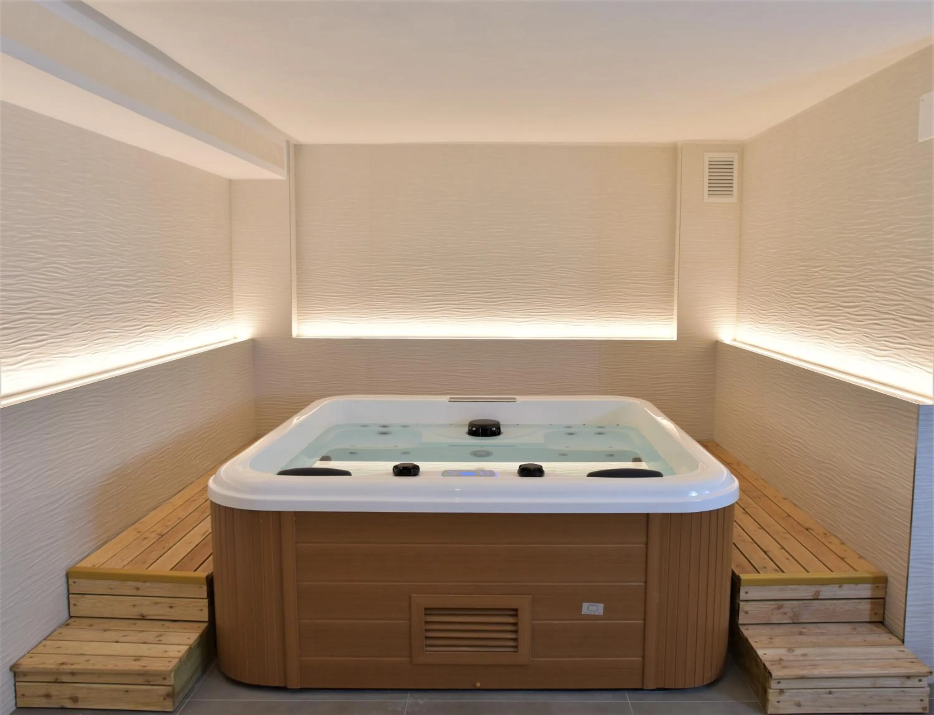 Spa and wellness centre/facilities in Hotel Vienna Ostenda e Ristorante il Danubio