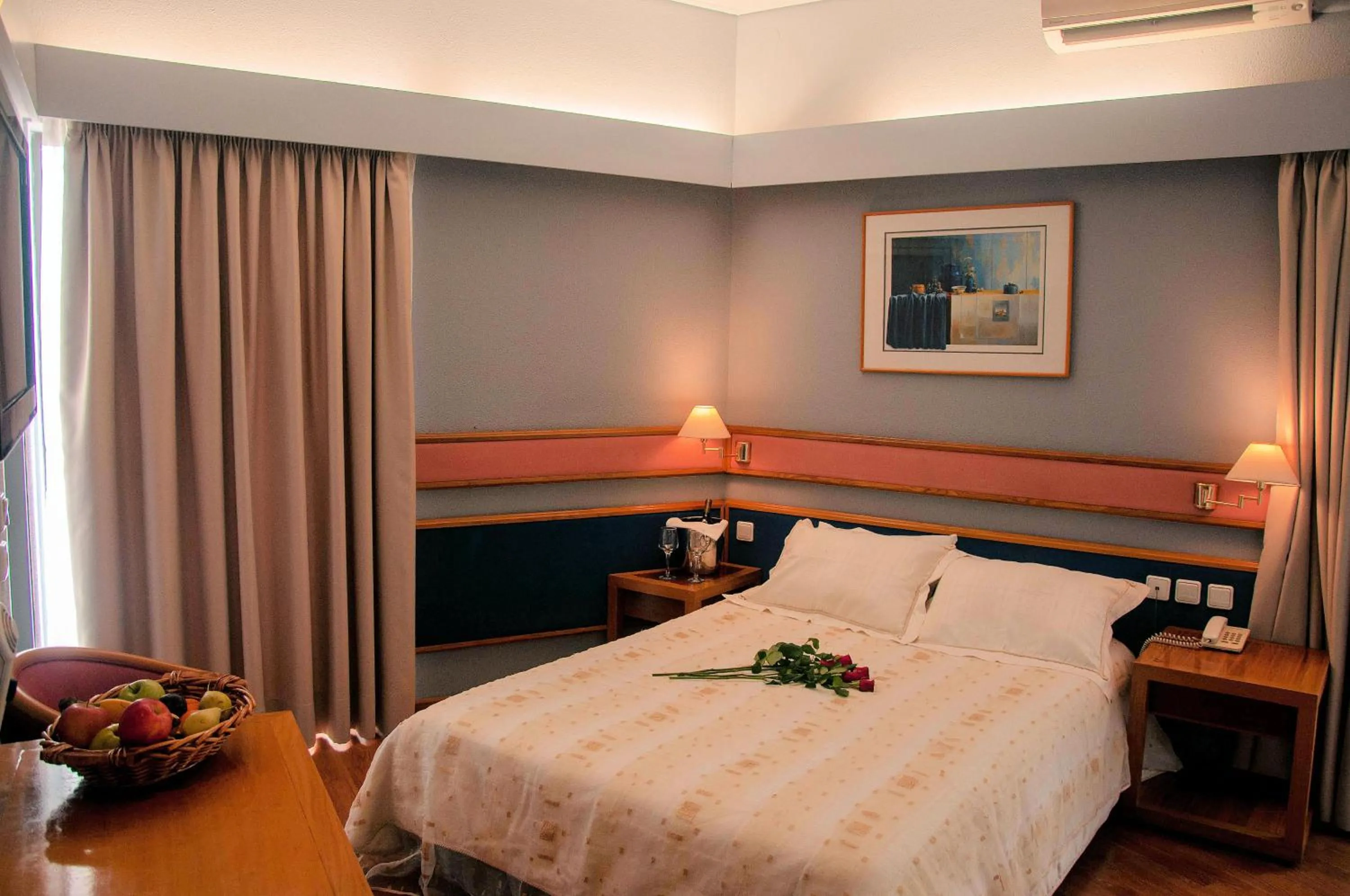 Bedroom, Bed in Hotel Samaras