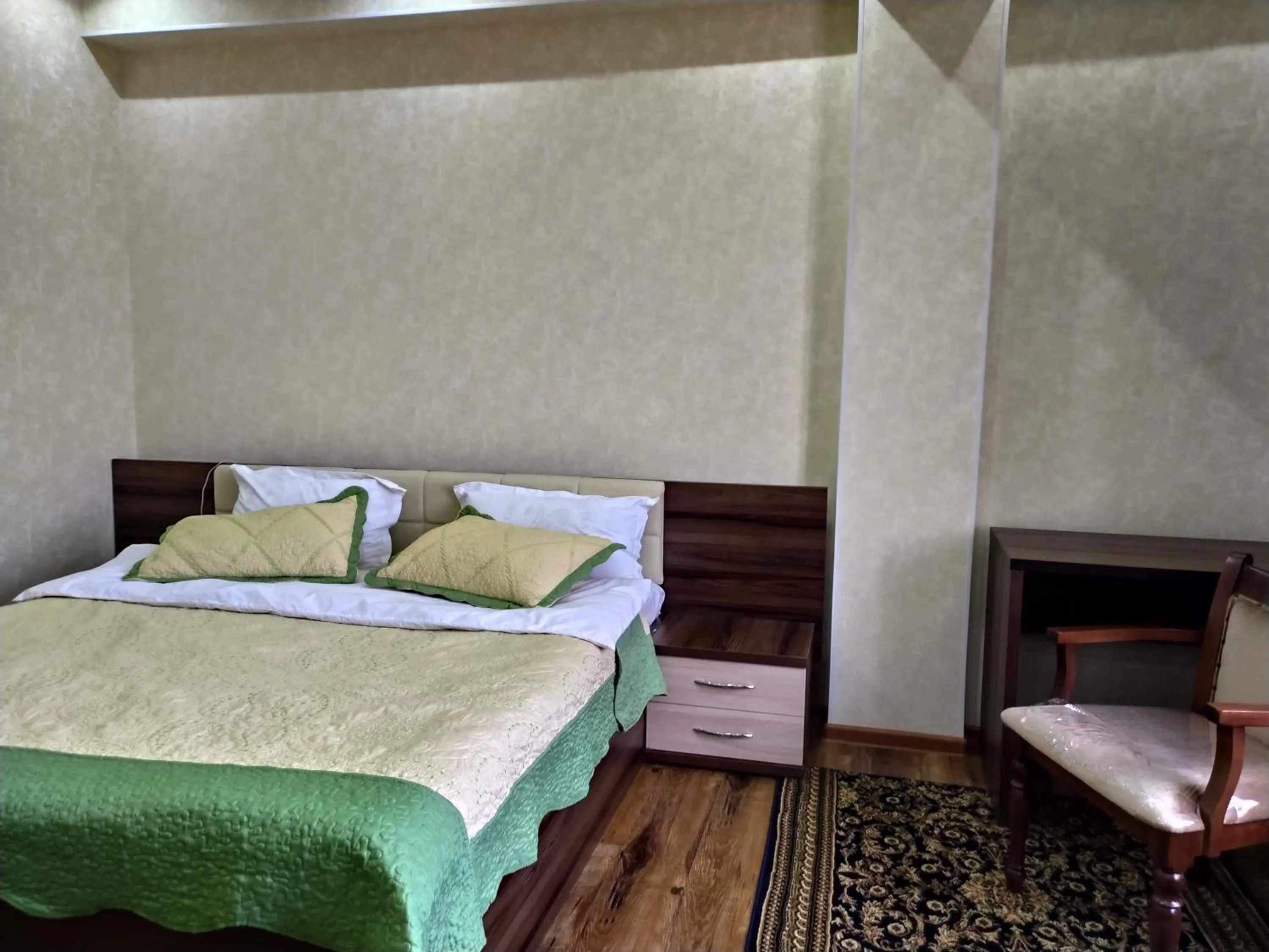 Photo of the whole room, Bed in Bahri Tojik Resort & Spa
