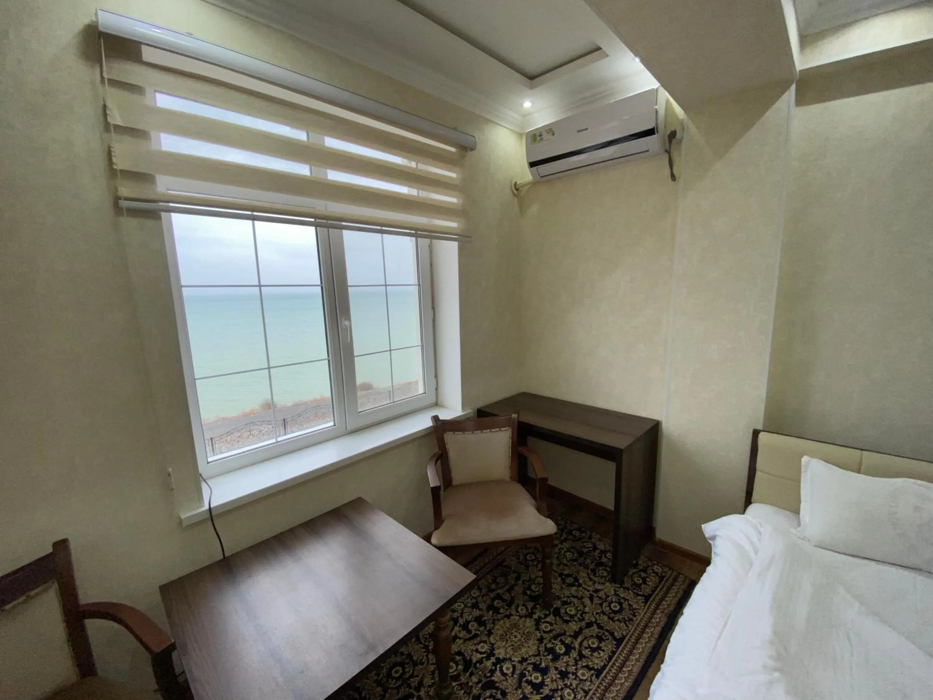 Bed in Bahri Tojik Resort & Spa