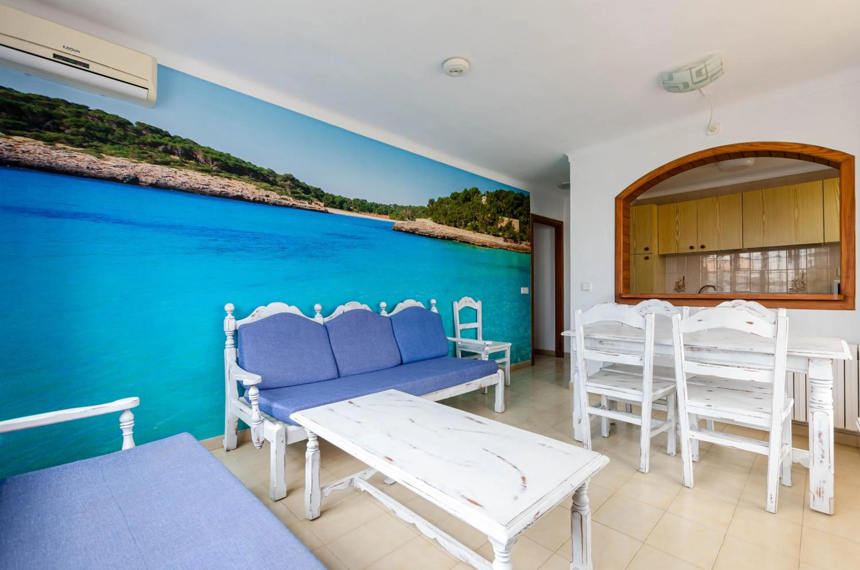 Dining area in Sol y Mar Apartments