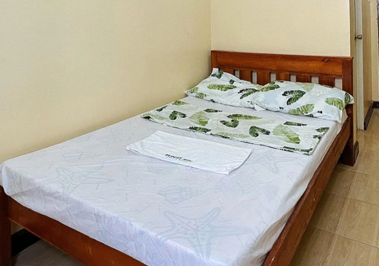 Bedroom, Bed in Flogel Amore Pension House