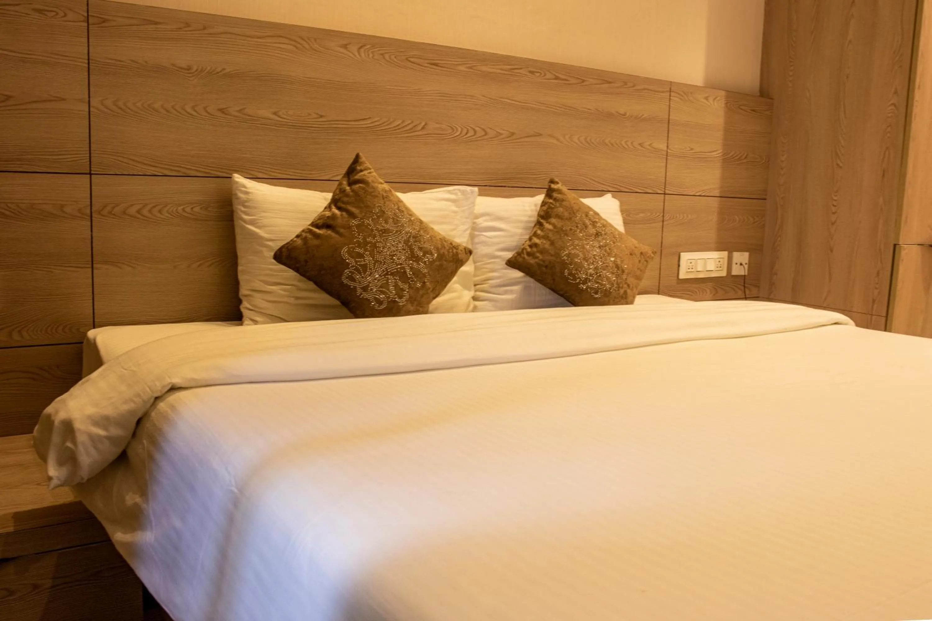 Photo of the whole room, Bed in Hypons Hotel