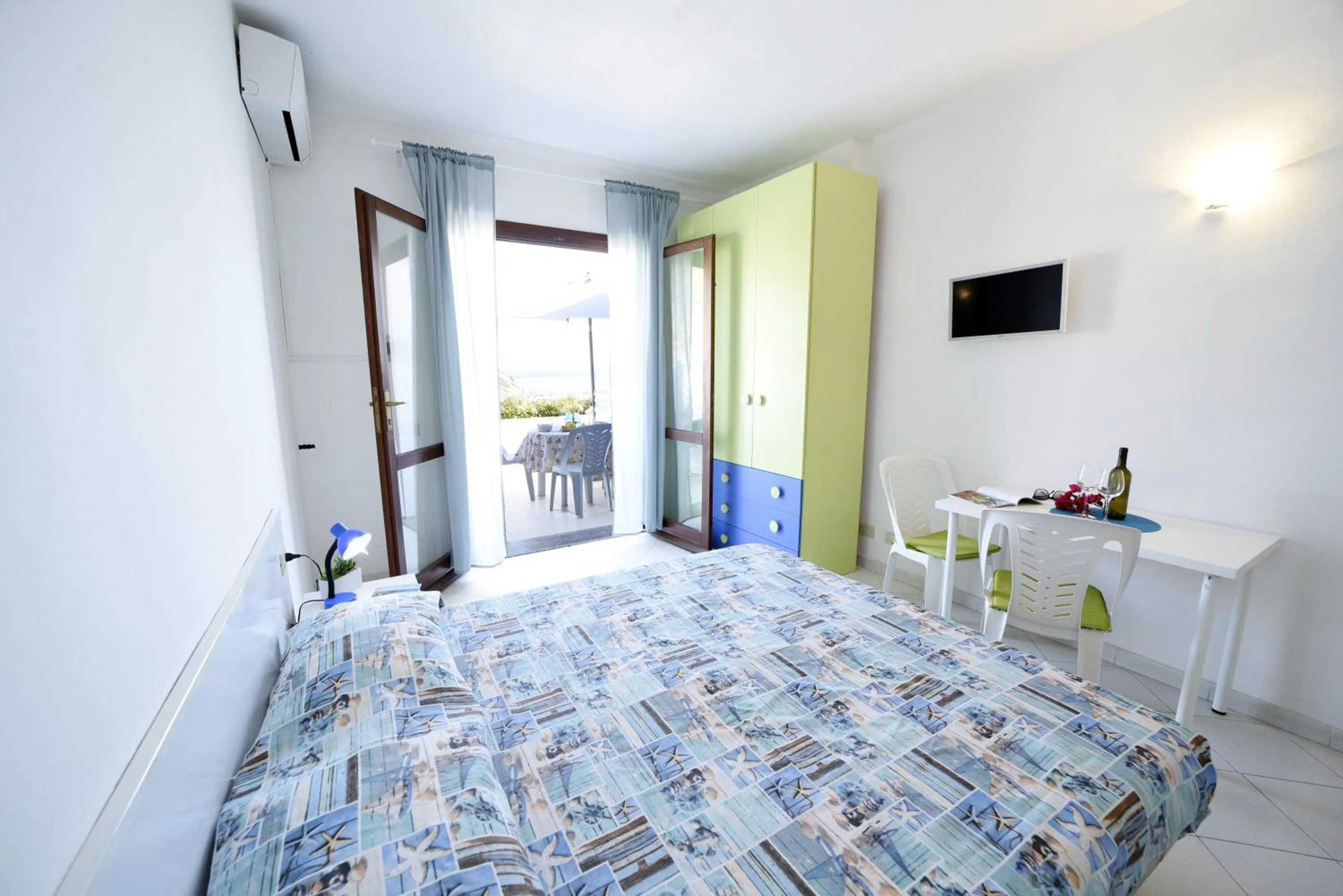 Photo of the whole room in Le sirene