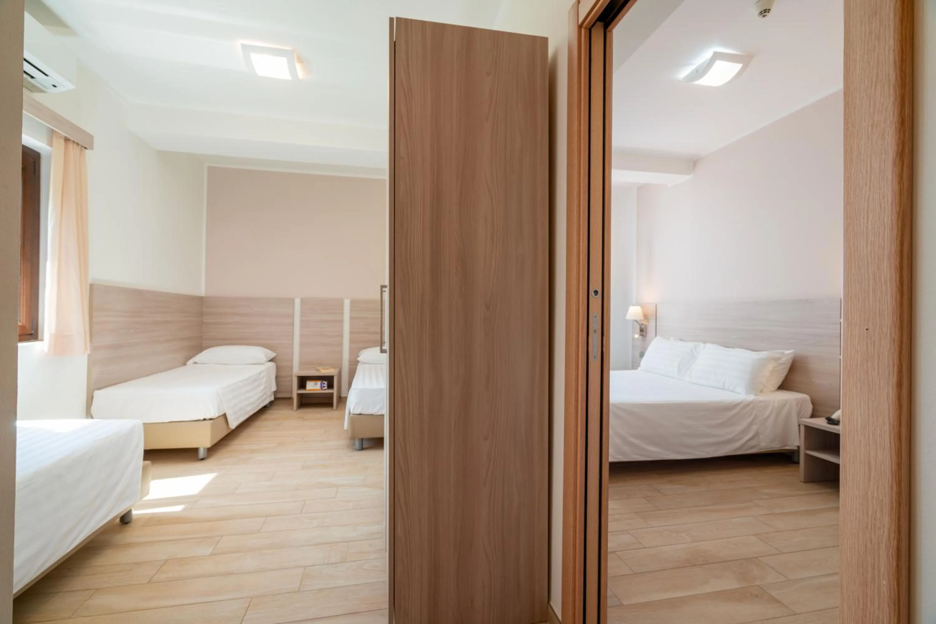 Photo of the whole room, Bed in Hotel Portoconte