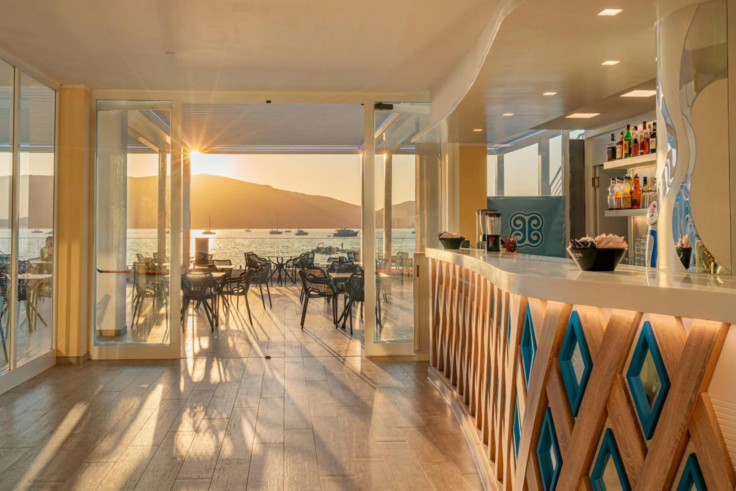 Restaurant/places to eat in Hotel Portoconte