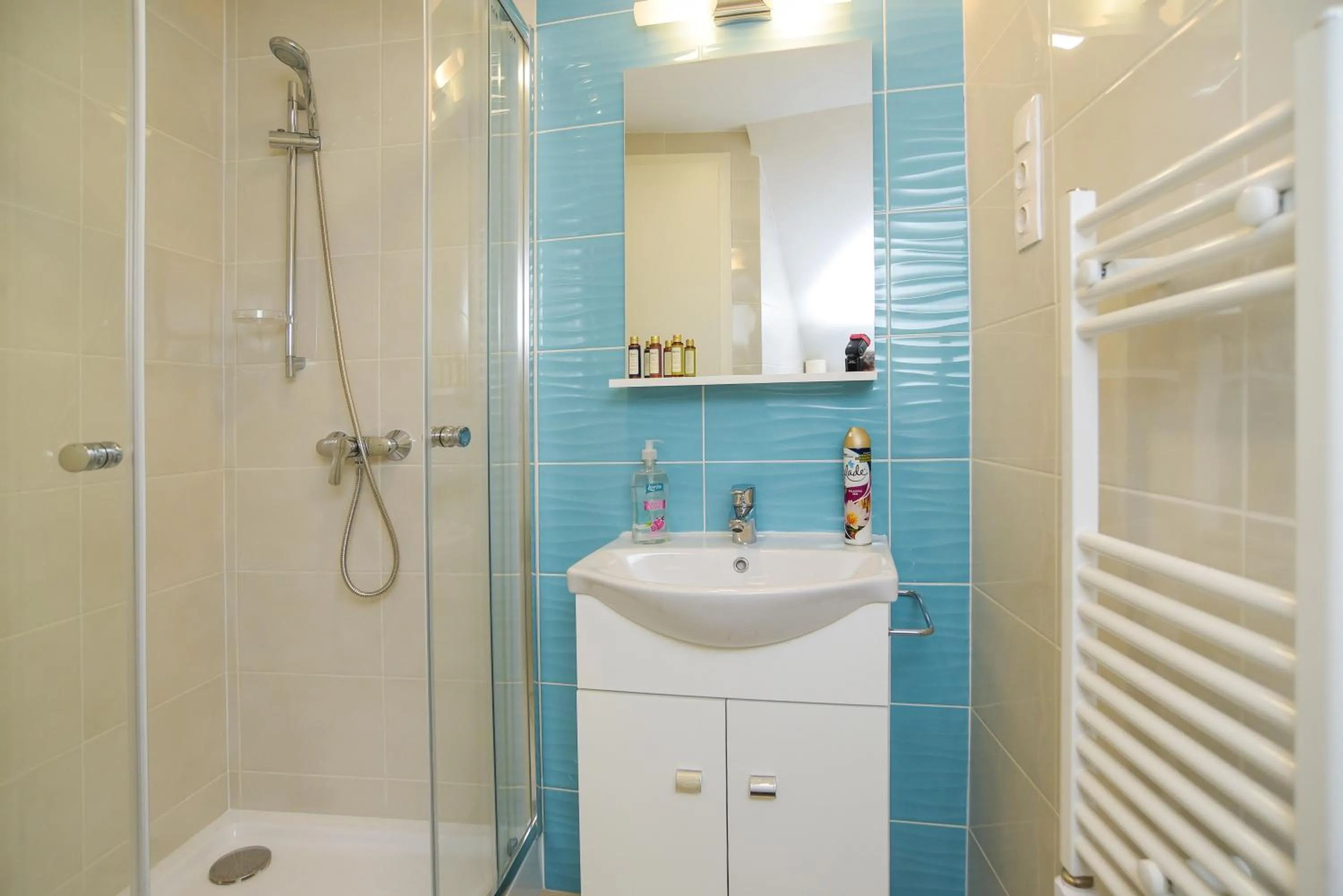 Toilet in Palms Apartments Budapest