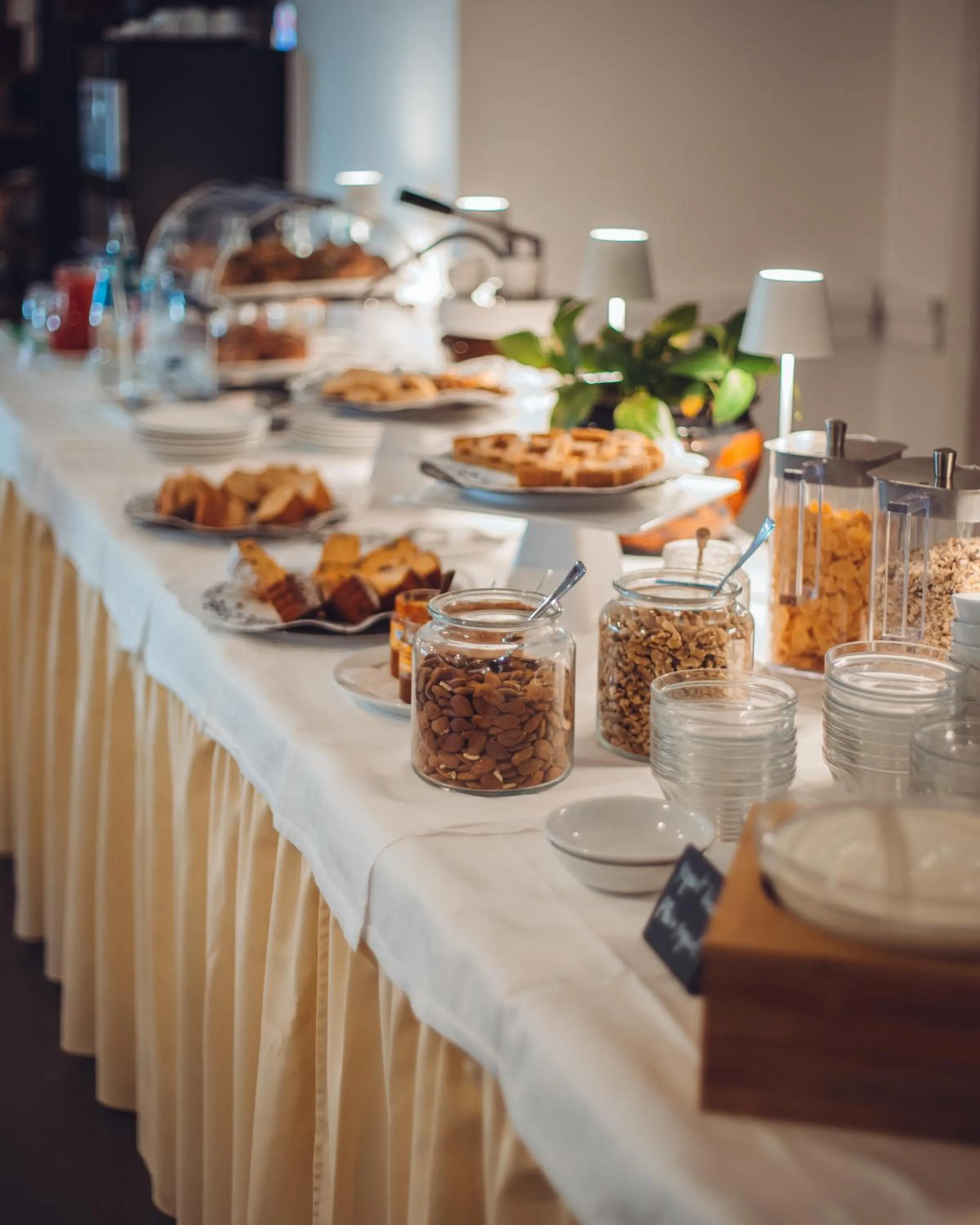 Breakfast in Mistral2 Hotel