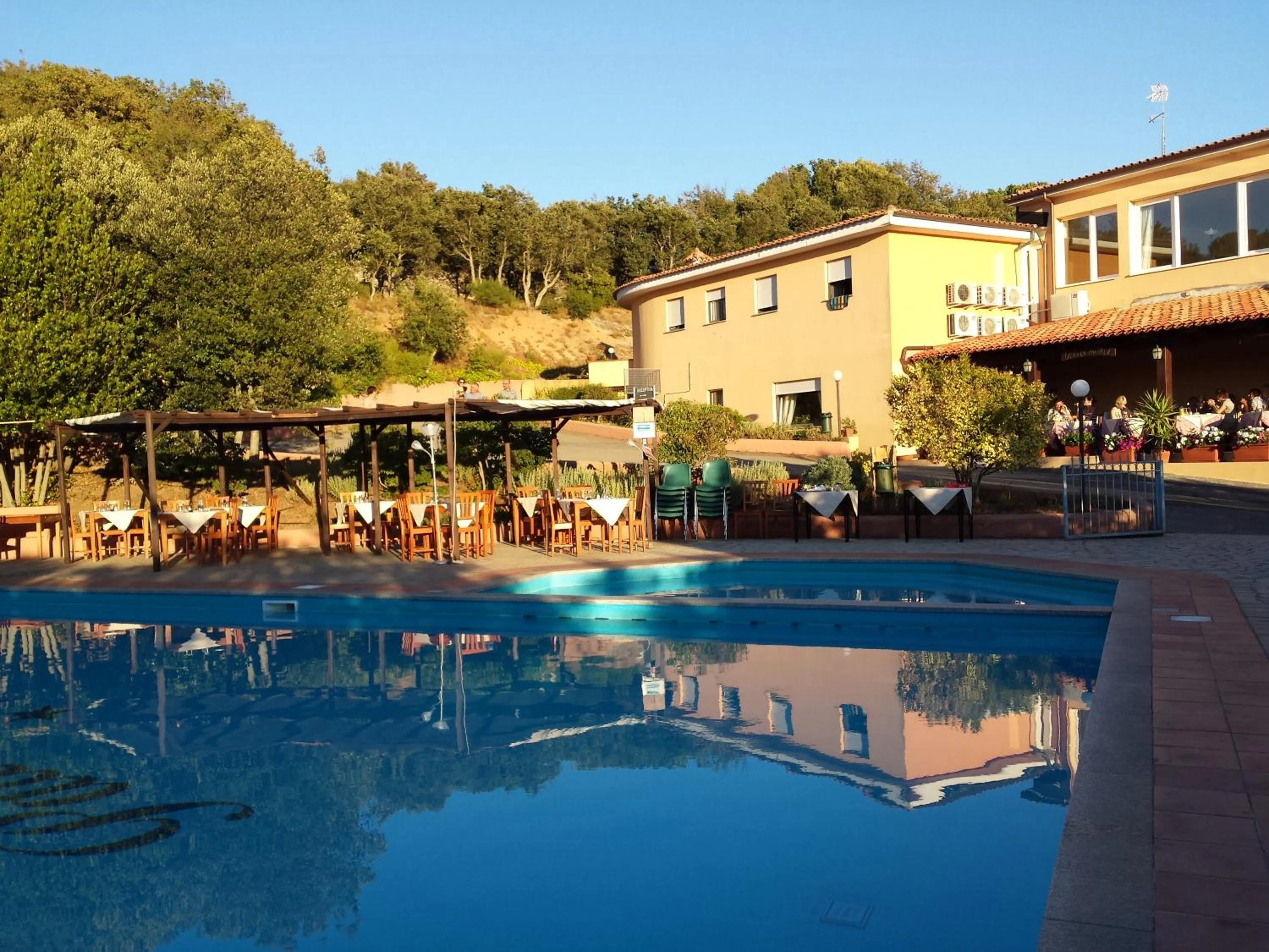 Food and drinks in Pausania Inn