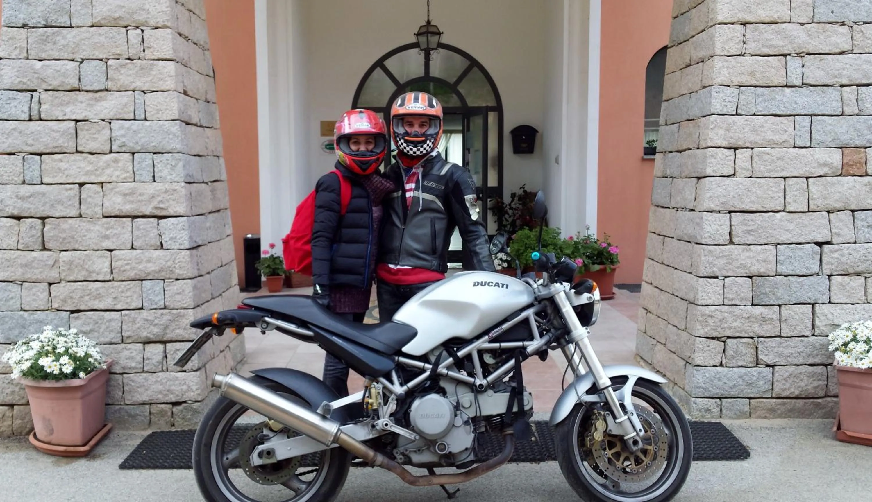 Guests in Pausania Inn