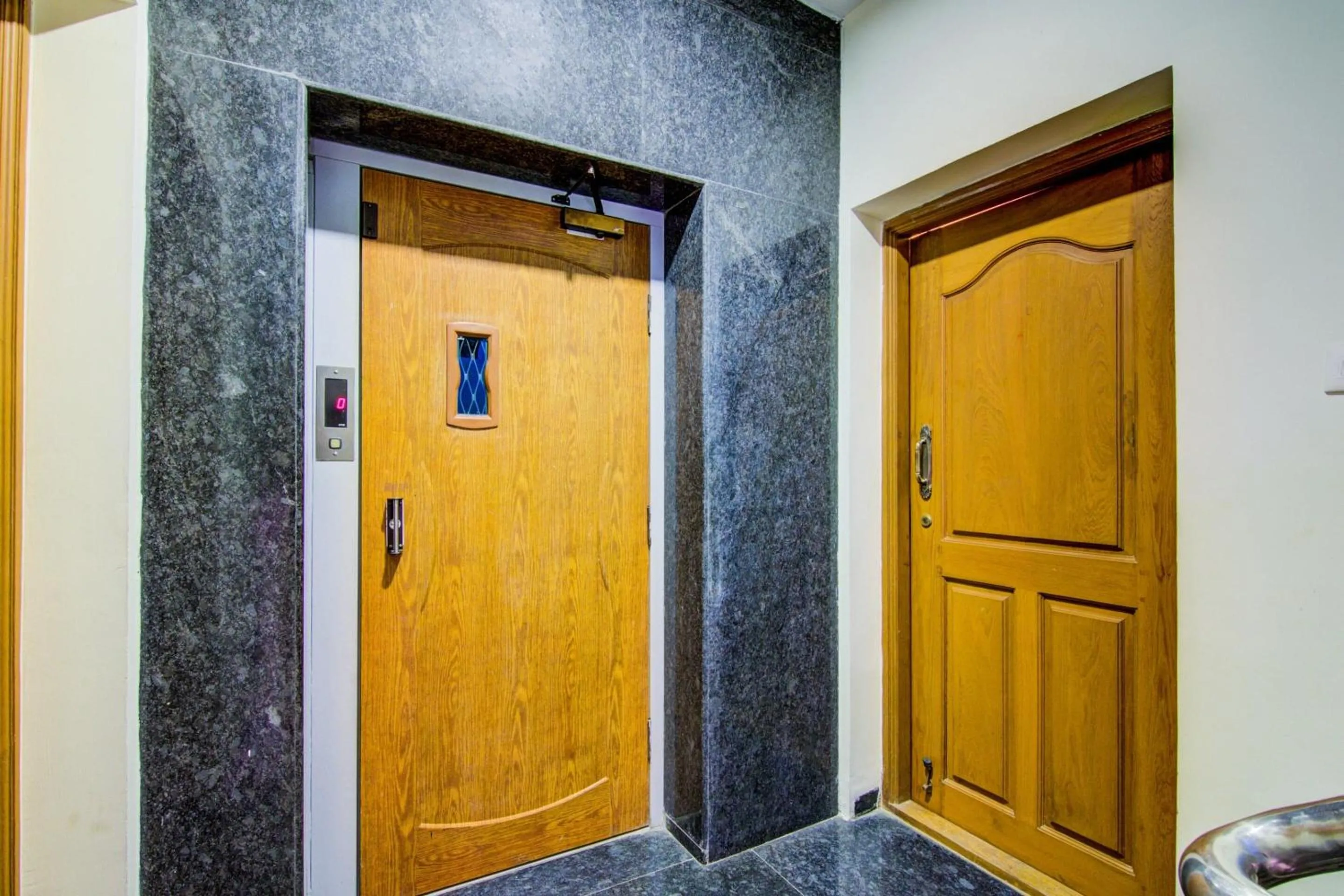Lobby or reception in Hotel O Perungudi