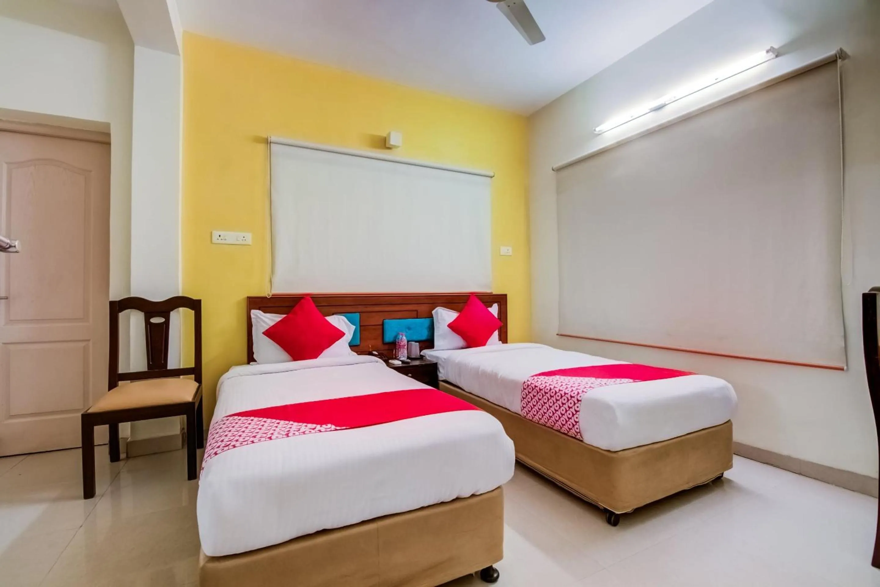 Bedroom, Bed in Hotel O Perungudi