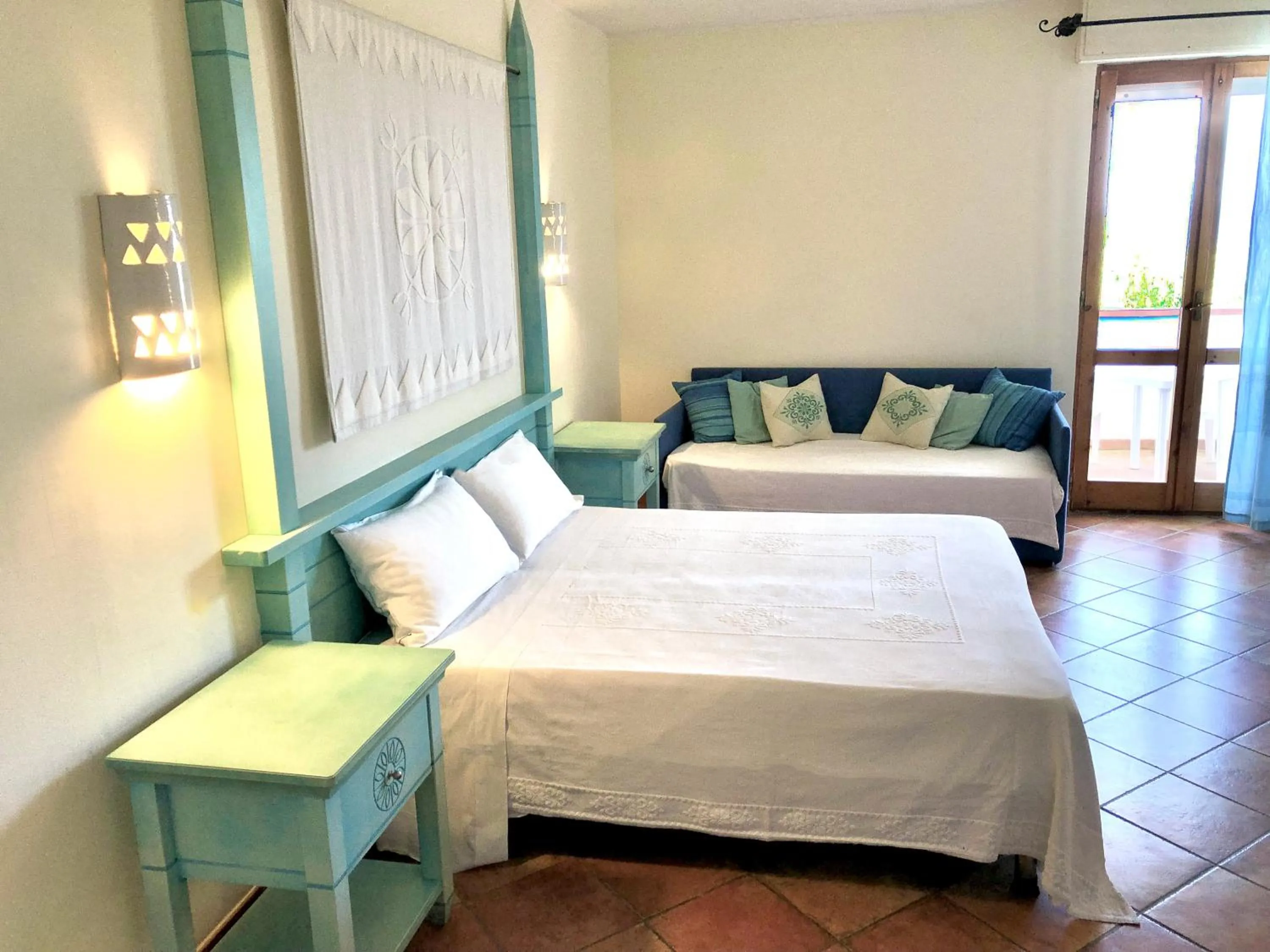 Bed in LH Pedraladda Resort