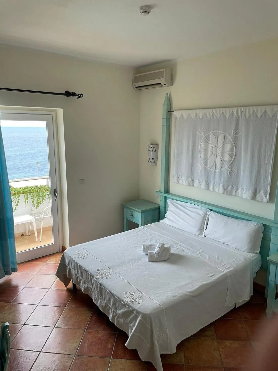 Photo of the whole room in LH Pedraladda Resort