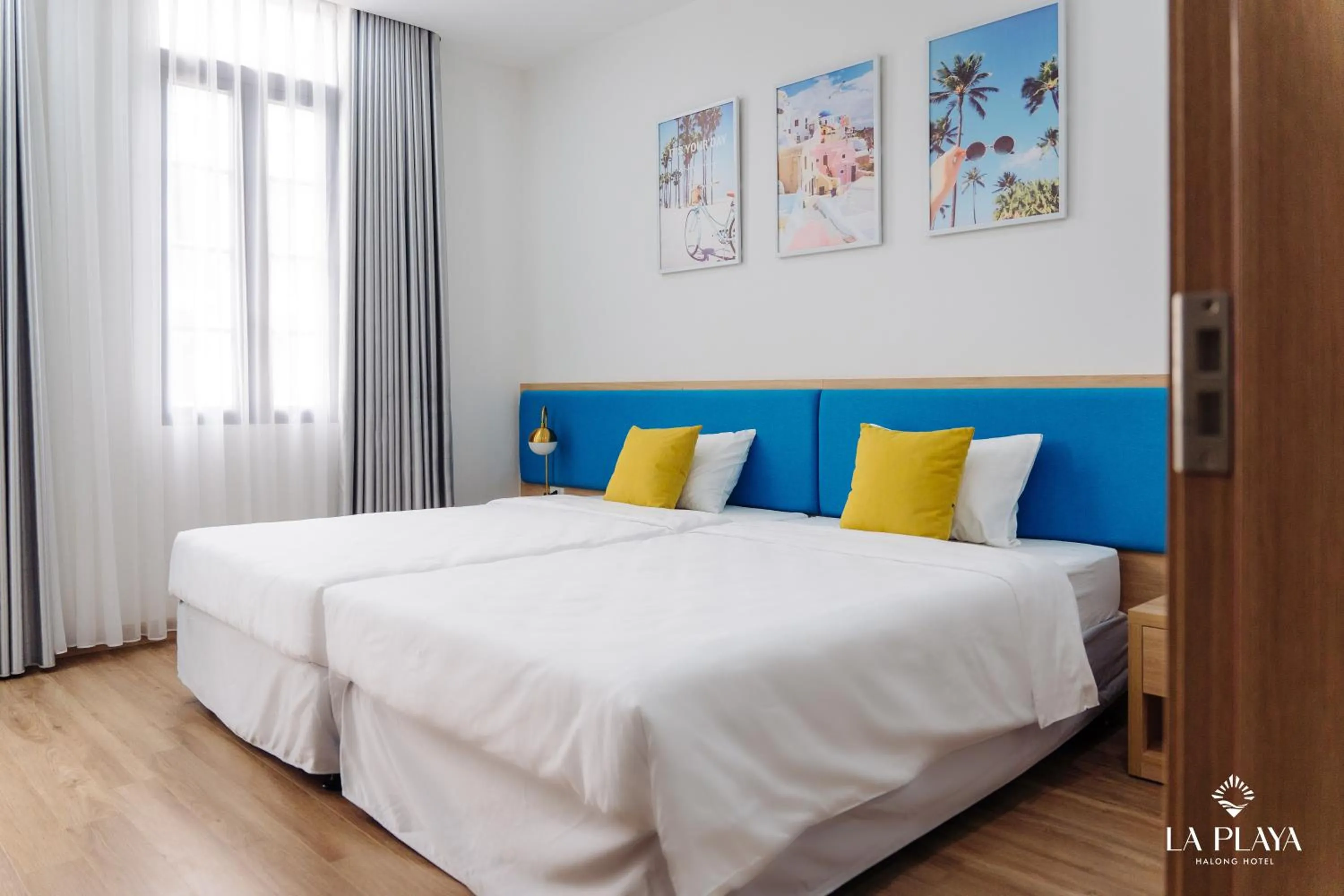 Bed in La Playa Ha Long Hotel
