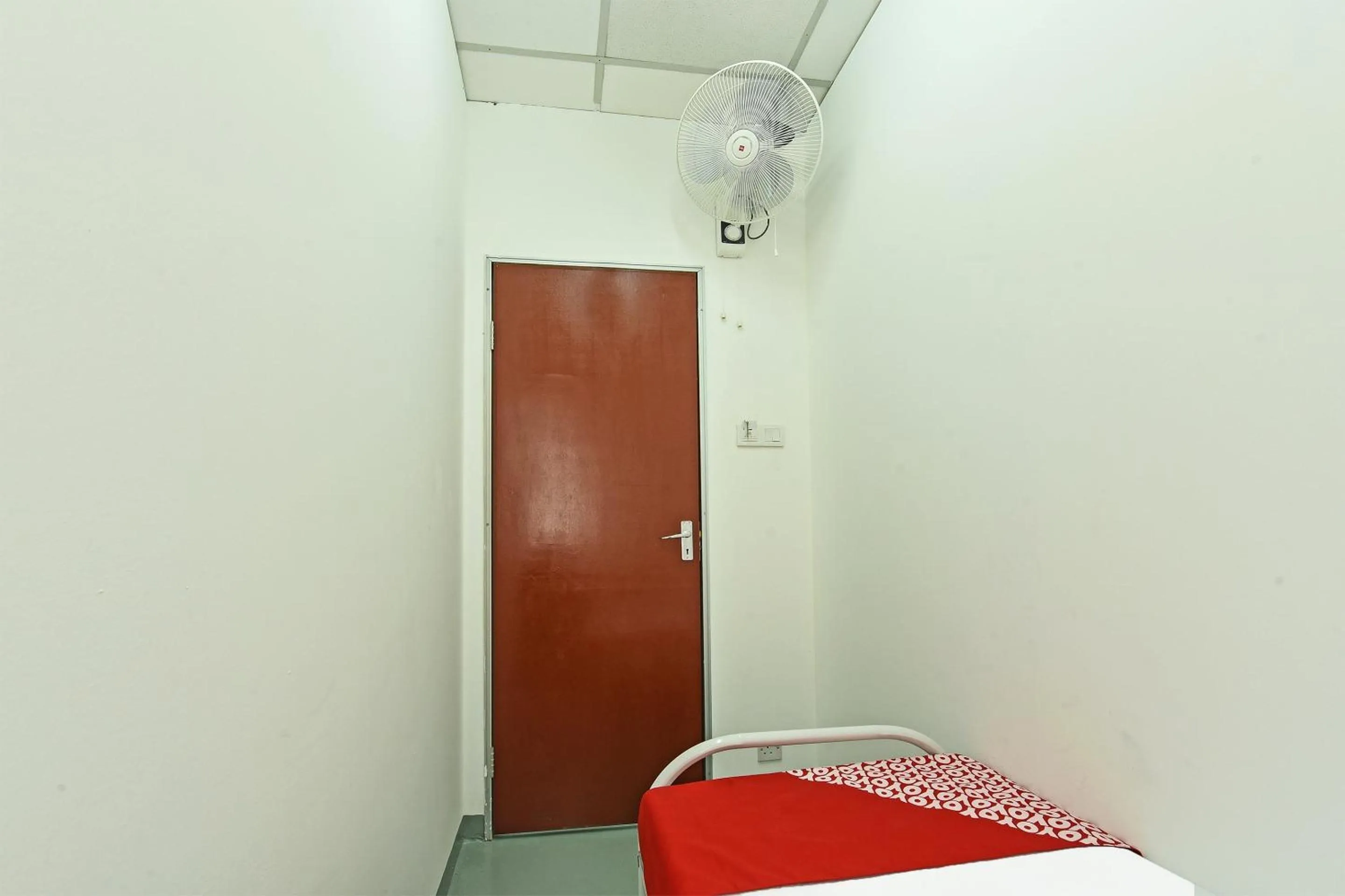 Bedroom, Bed in Hotel O Sri Rampai Metro Hostel